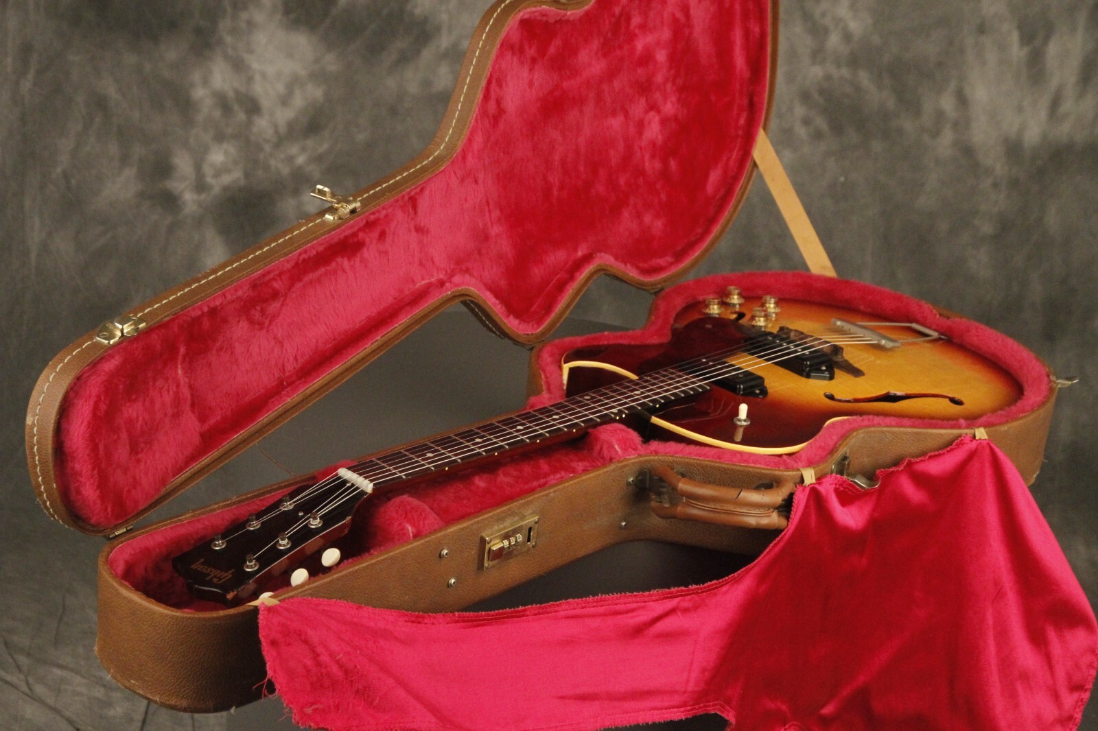 1962 Gibson ES-125 TDC Sunburst w/flame maple top