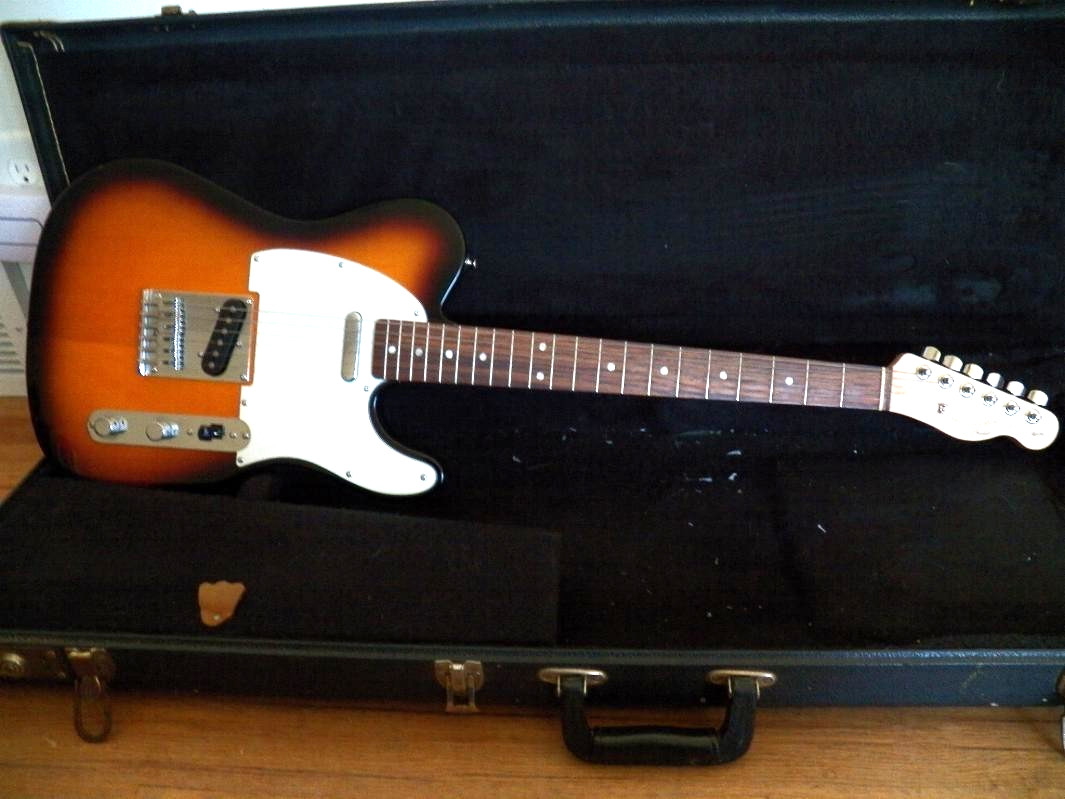 2015 Squier by Fender Telecaster Affinity Series with Vintage Road Worn Case