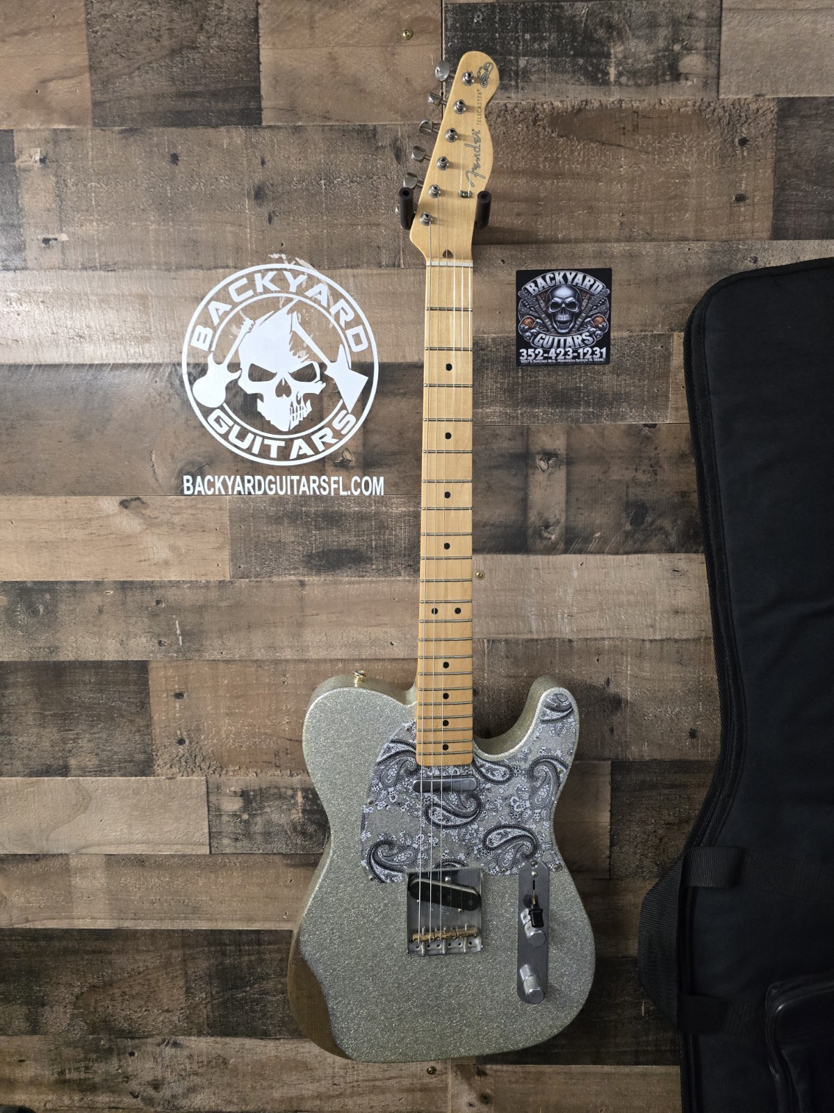 2017 Fender Brad Paisley Road Worn Telecaster Maple Silver Sparkle Guitar W/ Bag
