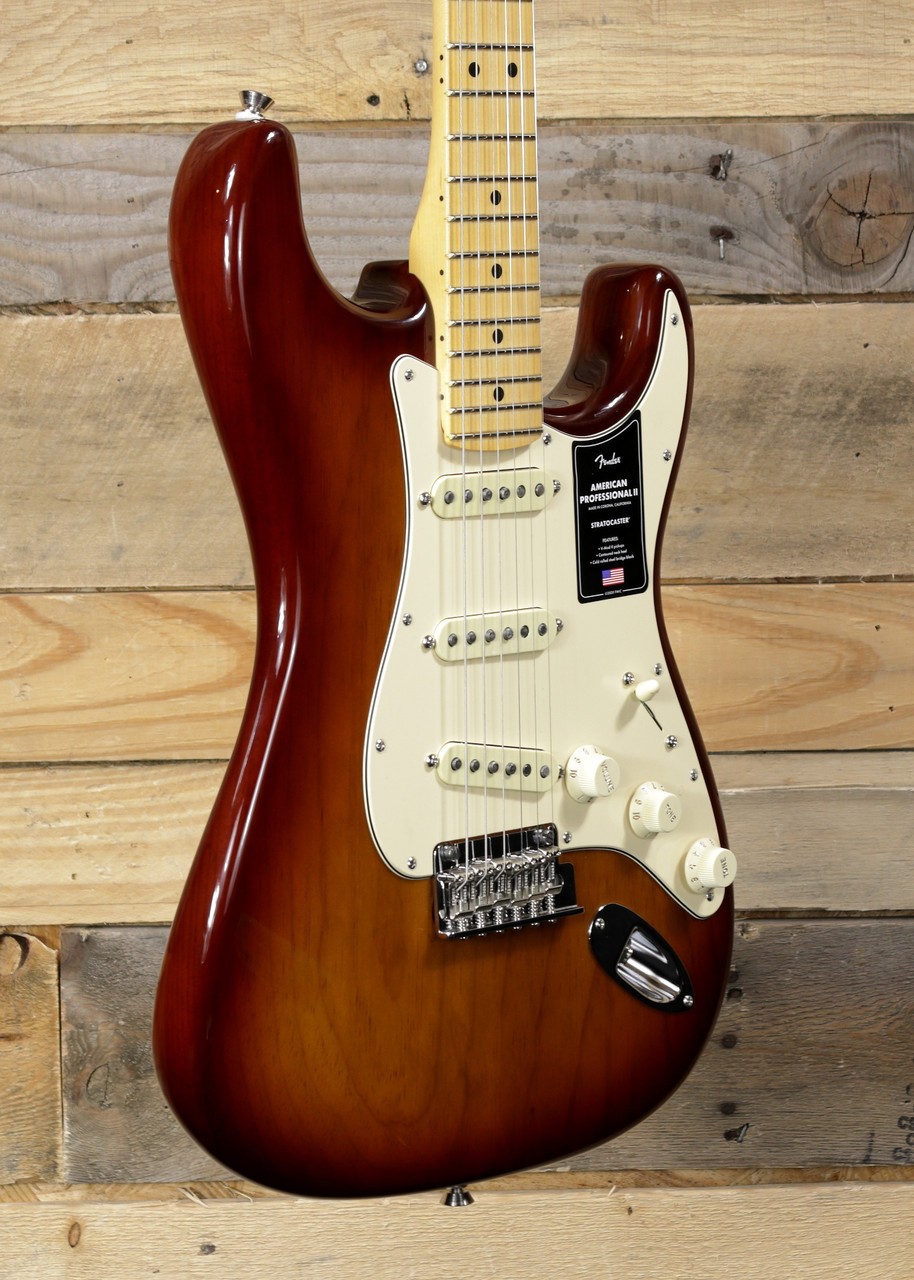 Fender American Professional II Stratocaster Electric Guitar Sienna Sunburst w/