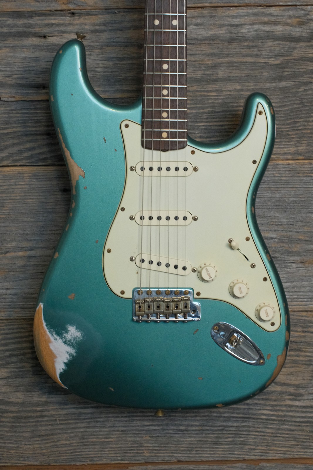 Used Fender Custom Shop 1963 Stratocaster Heavy Relic – Sherwood Metallic w/OHSC