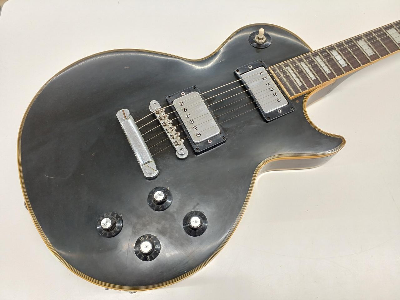 Yamaha Les Paul Type SL550