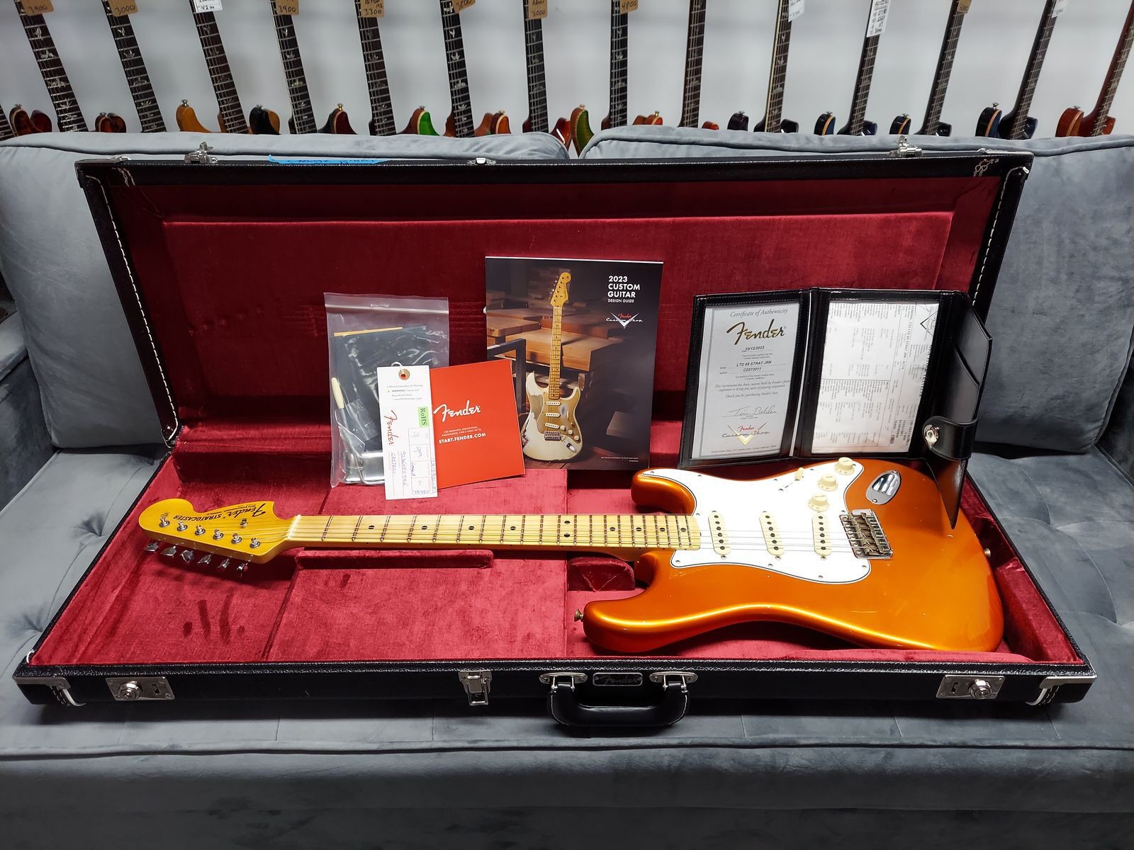 2023 Fender Custom Shop ’69 Stratocaster Journeyman Relic COA Show Stopping Cand
