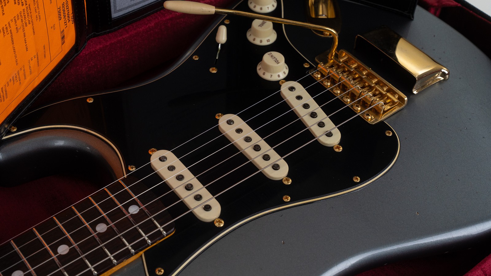Fender Custom Shop Ltd 1965 Dual-Mag Strat Journeyman Relic, Charcoal Frost