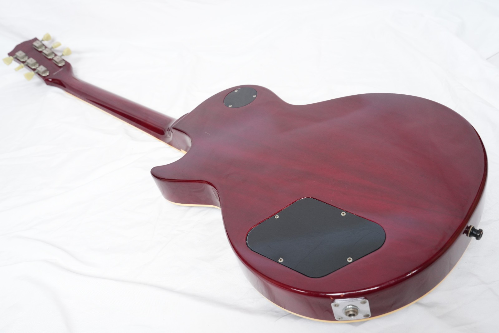 Tokai LS-118F Cherry Love Rock (Modified) Flame Maple Top Les Paul Standard MIJ