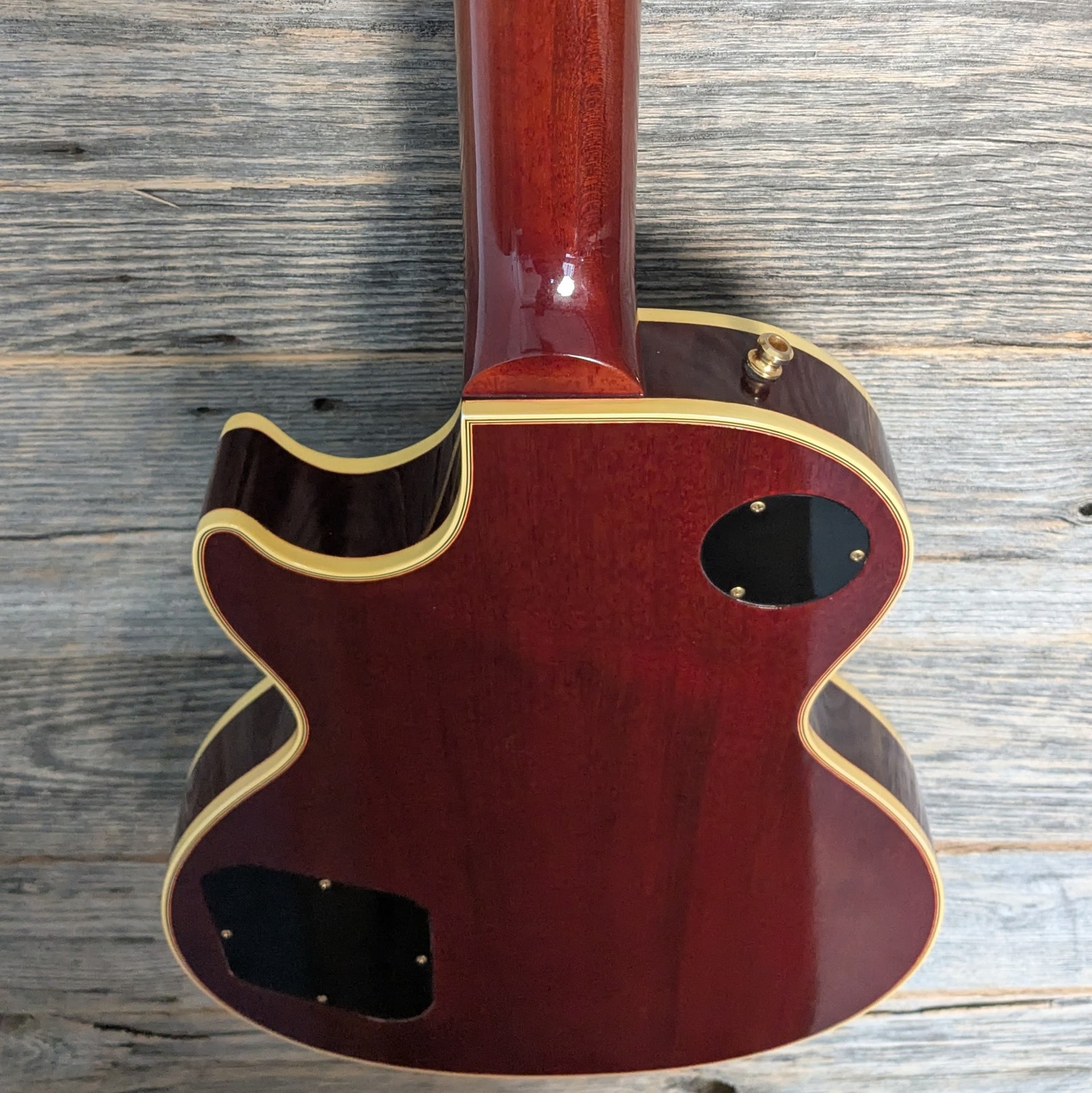 Used Gibson Custom Shop Art Historic ’57 Les Paul Custom – Wine Red w/OHSC