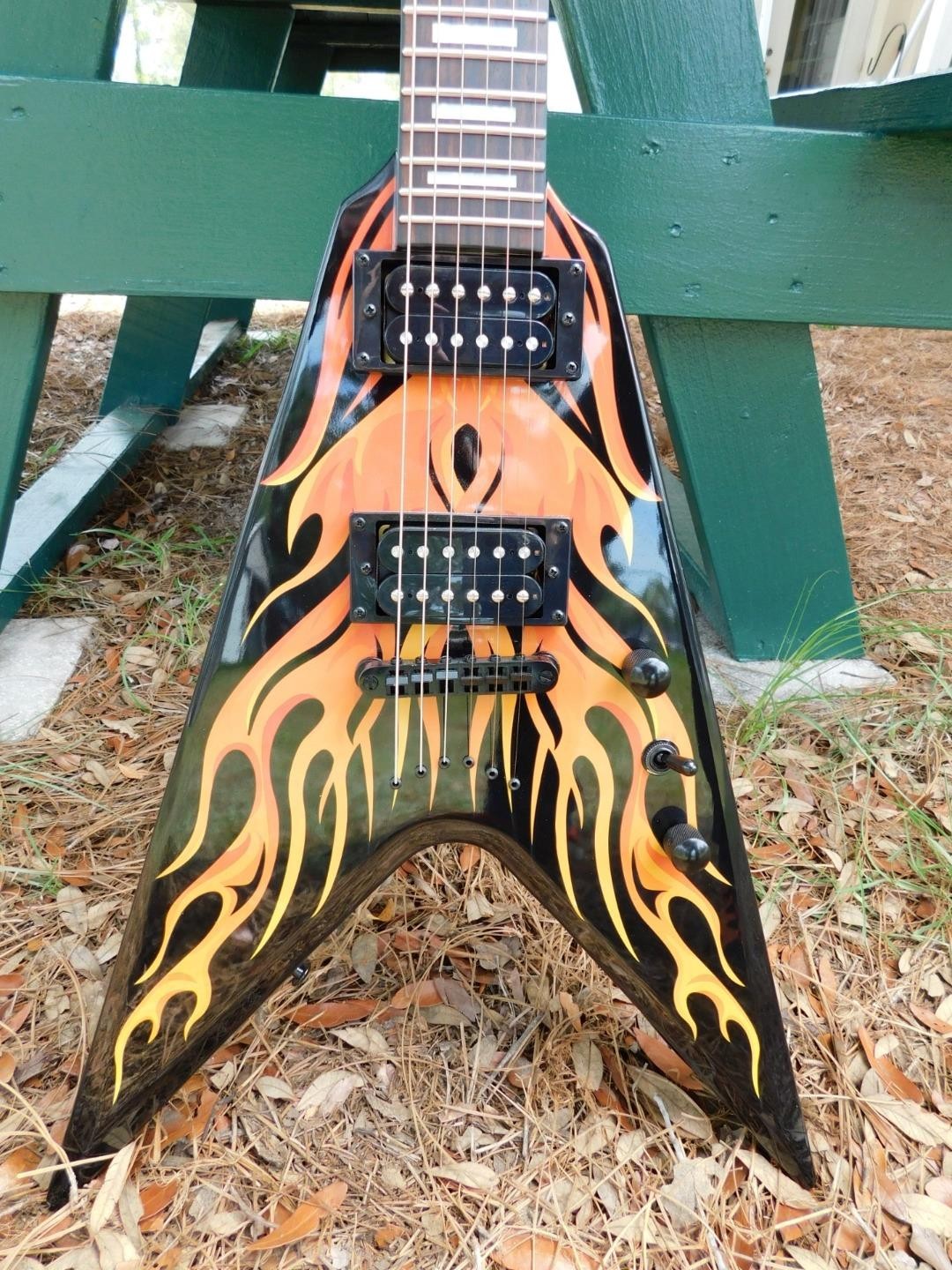 Westcreek Cerberus Set Neck Flying V, Coil Splitting,Capacitor Upgrade, Cool