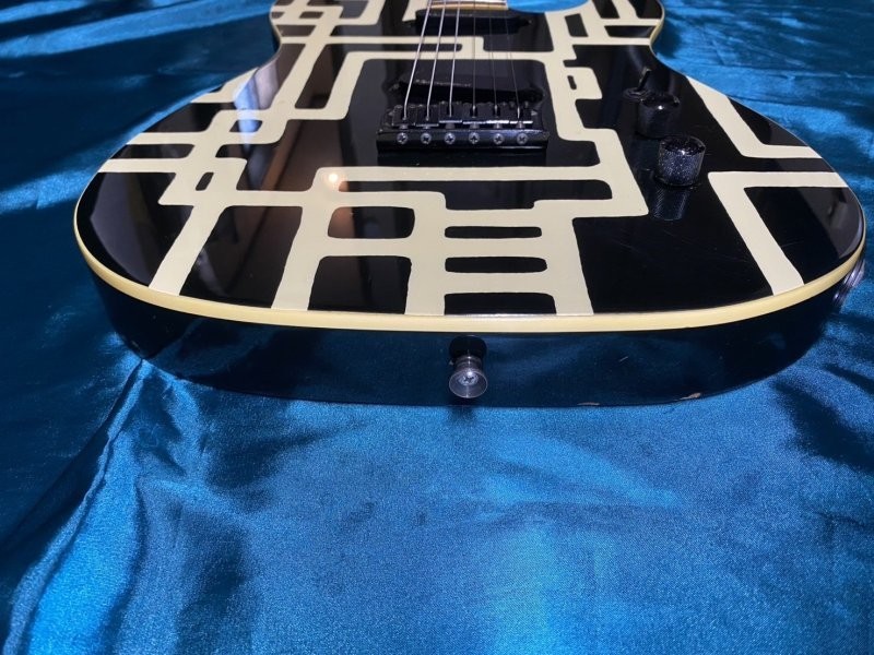 FERNANDES TE-95HT (no251107)