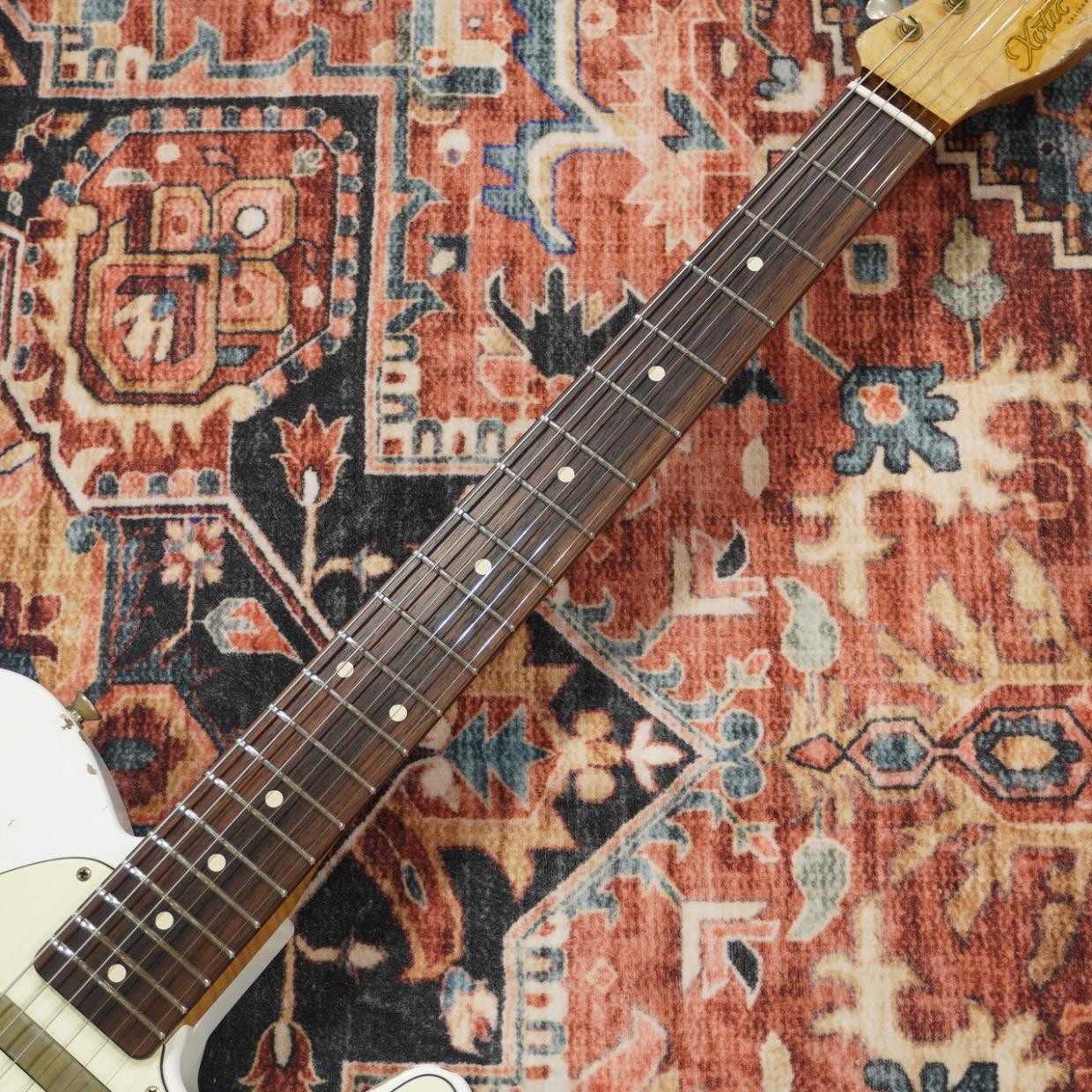 Xotic XTC-1 Olympic White Heavy Aged Alder w Roasted Flame Maple Neck