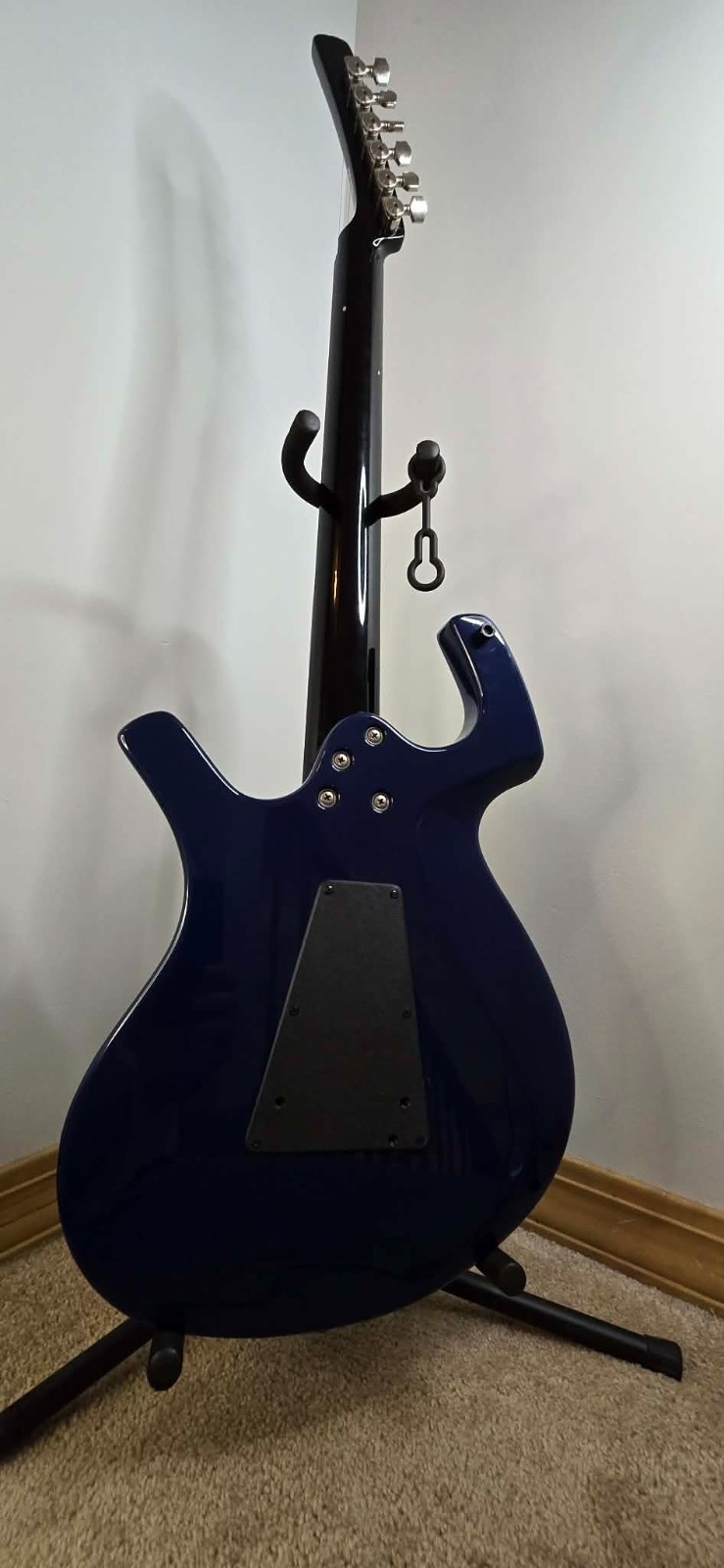 Parker NiteFly NFV2 Guitar Blue & White 2011 USA + Original Gig Bag, VG