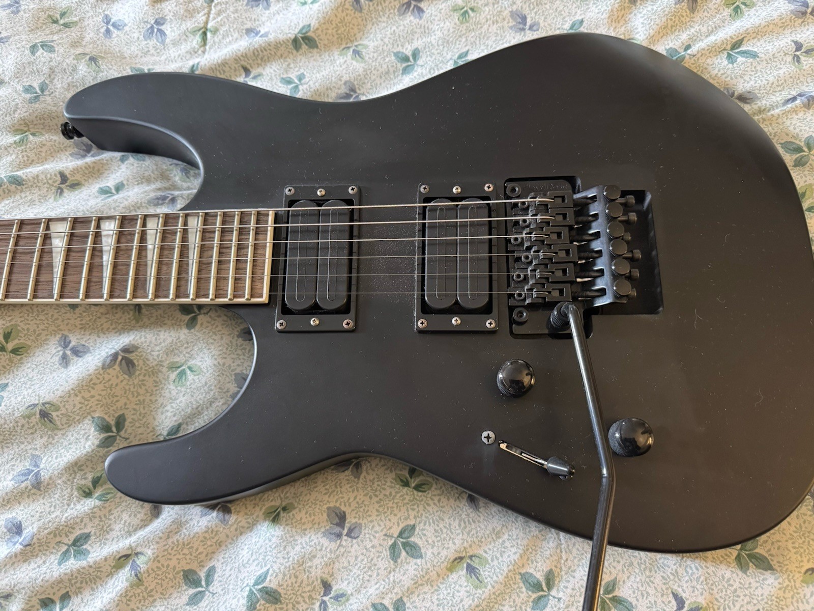 Jackson Soloist SLX ElectricGuitar -SatinBlack -LeftHanded -w/ case and UPGRADES