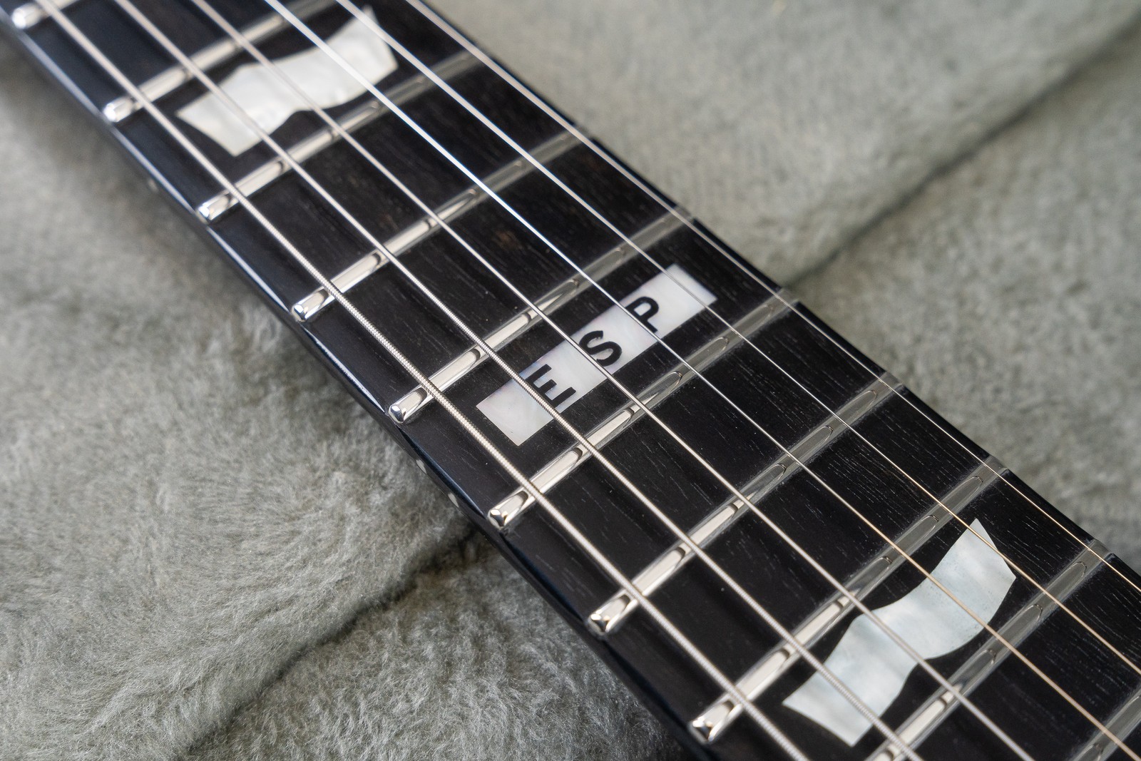 ESP E-II Eclipse E/G, Ebony Fingerboard, See Thru Black Cherry Sunburst