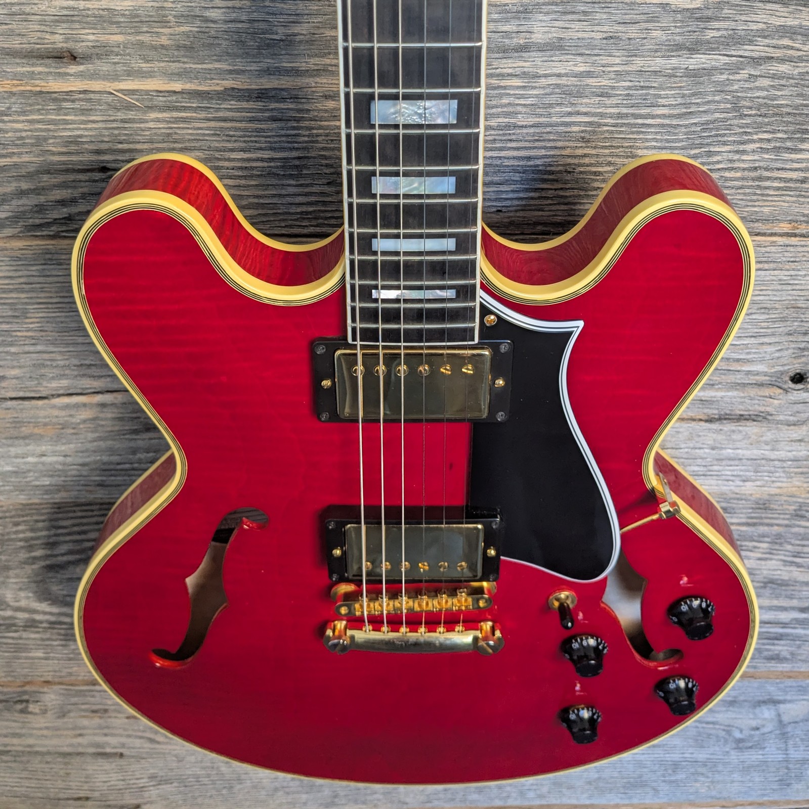 Used Heritage Custom Shop Core Collection H-555 Semi-Hollow Trans Cherry w/OHSC