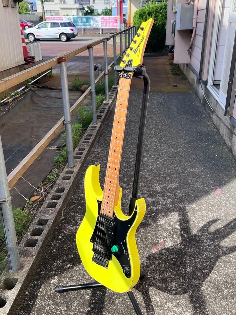 Ibanez RG550 Desert Yellow Electric Guitar
