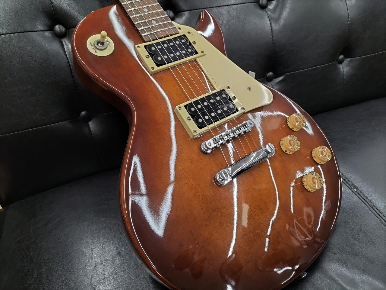 EPIPHONE LP-100 Electric Guitar-02