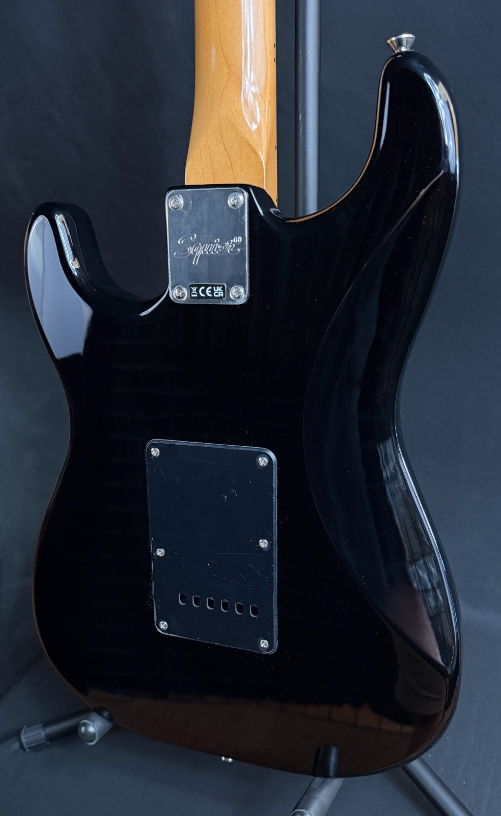Squier Classic Vibe 70’s Statocaster Electric Guitar Gloss Black Finish (119)