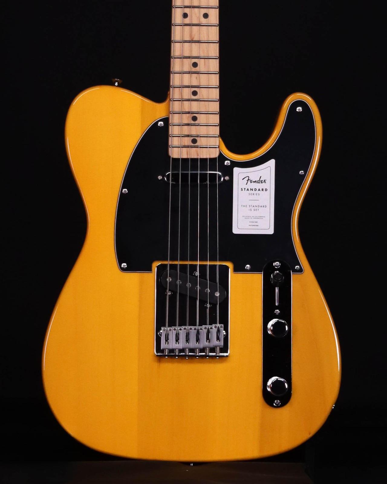 Fender Standard Telecaster, Maple FB, Butterscotch Blonde