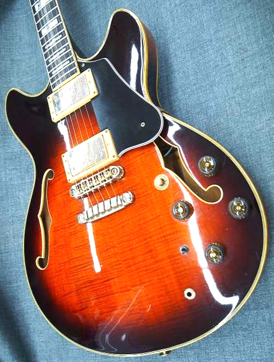 Ibanez Artist AS-200AV Semi-Hollow Guitar Sunburst Super-58 Pickup w/Hardcase
