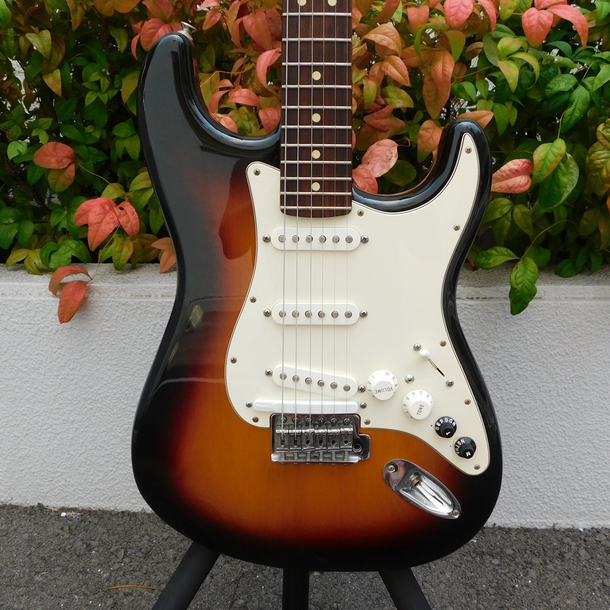 Fender ROLAND G-5 VG STRAT RW 3TSB (2012) (no260720)
