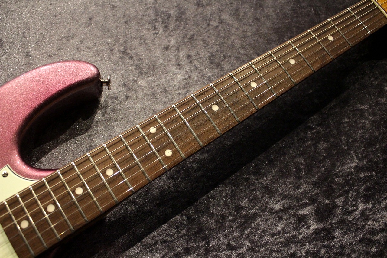 Yellow Gem Sundrop Classic Burgandy Mist Metallic Guitar Used