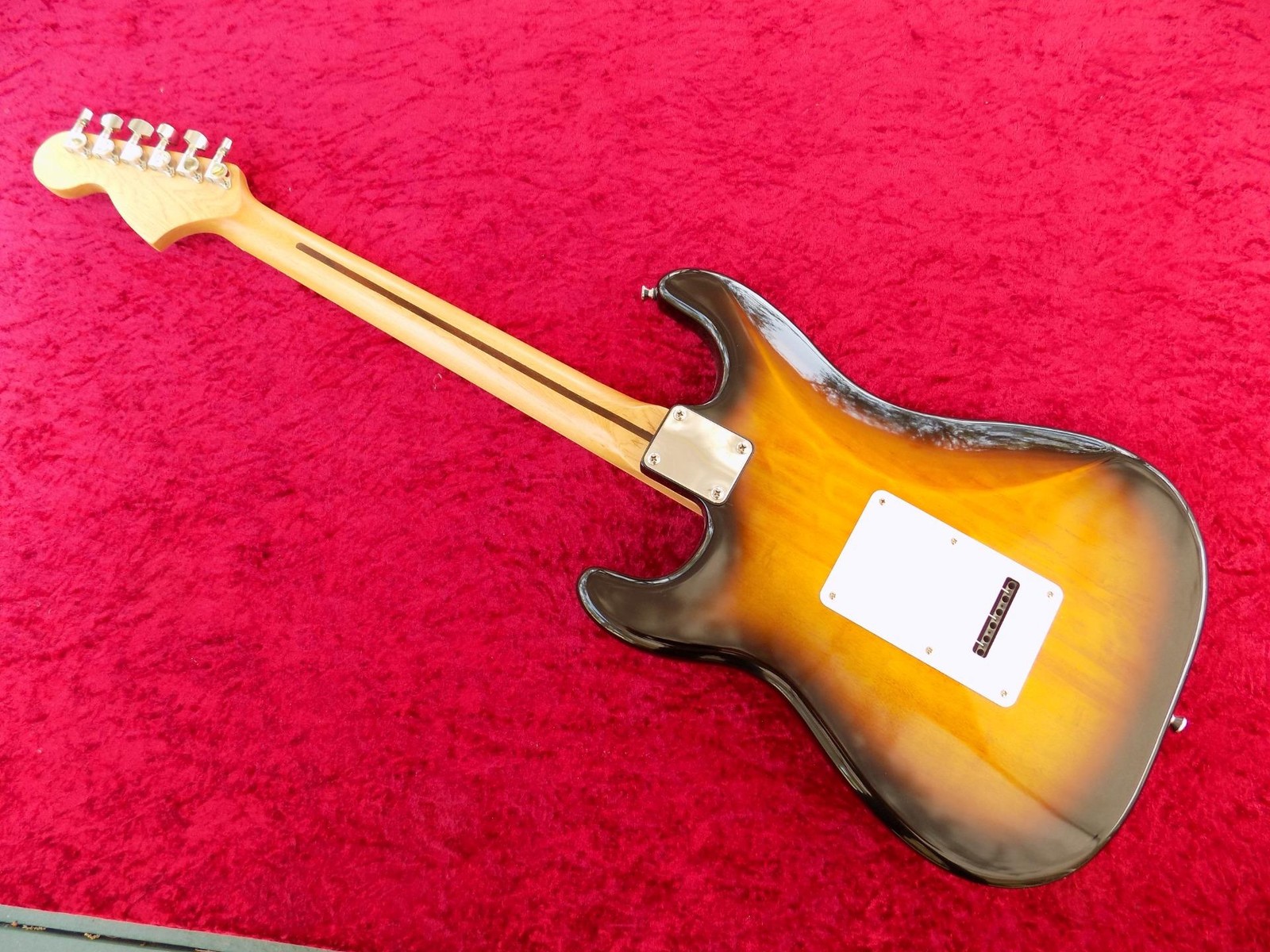 Squier “Custom Shack ” Stratocaster, Very Hot Pickups, Custom Wiring,Capacitor