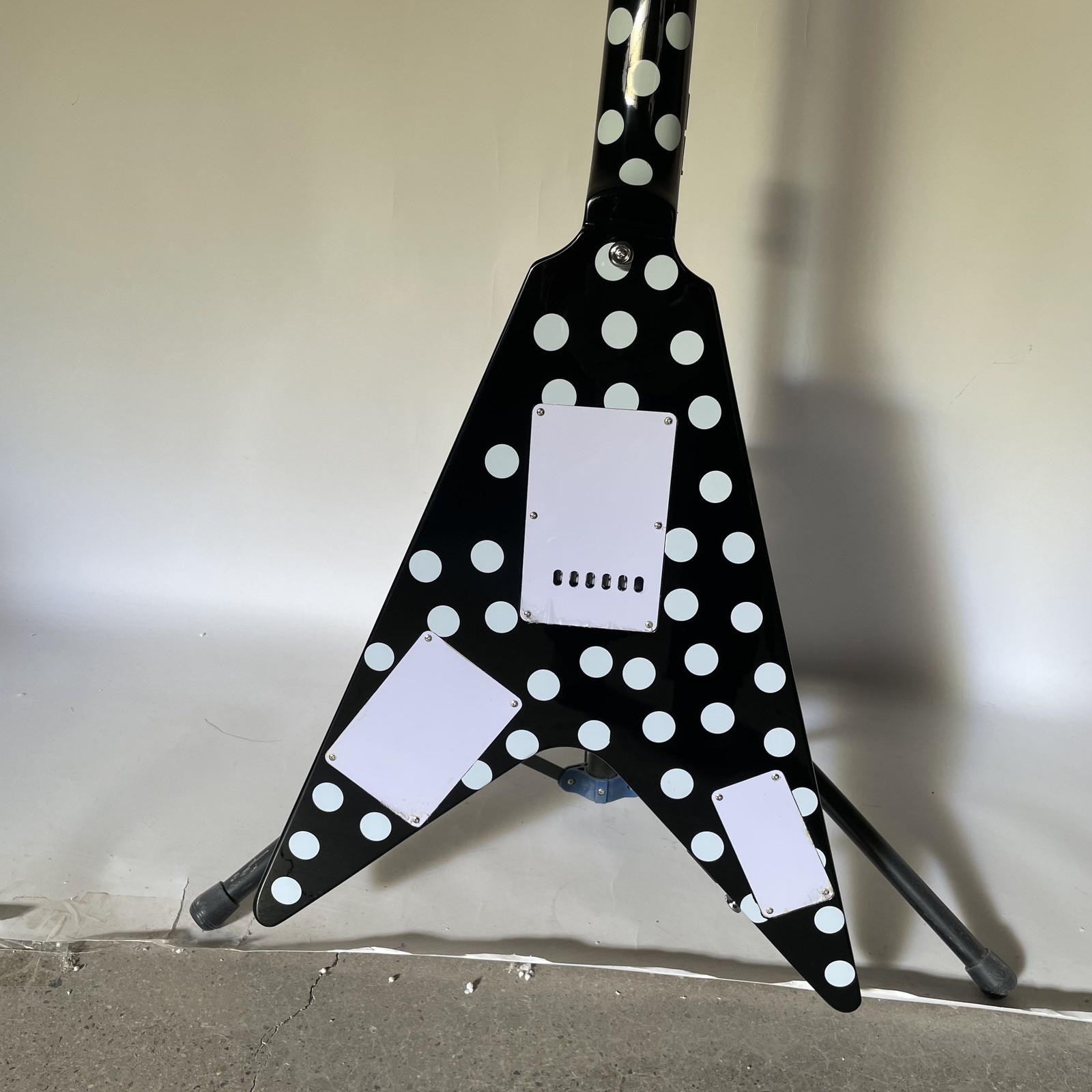 Electric Guitar Black Randy Rhoads Polka Dot Black tremolo Bridge fast ship