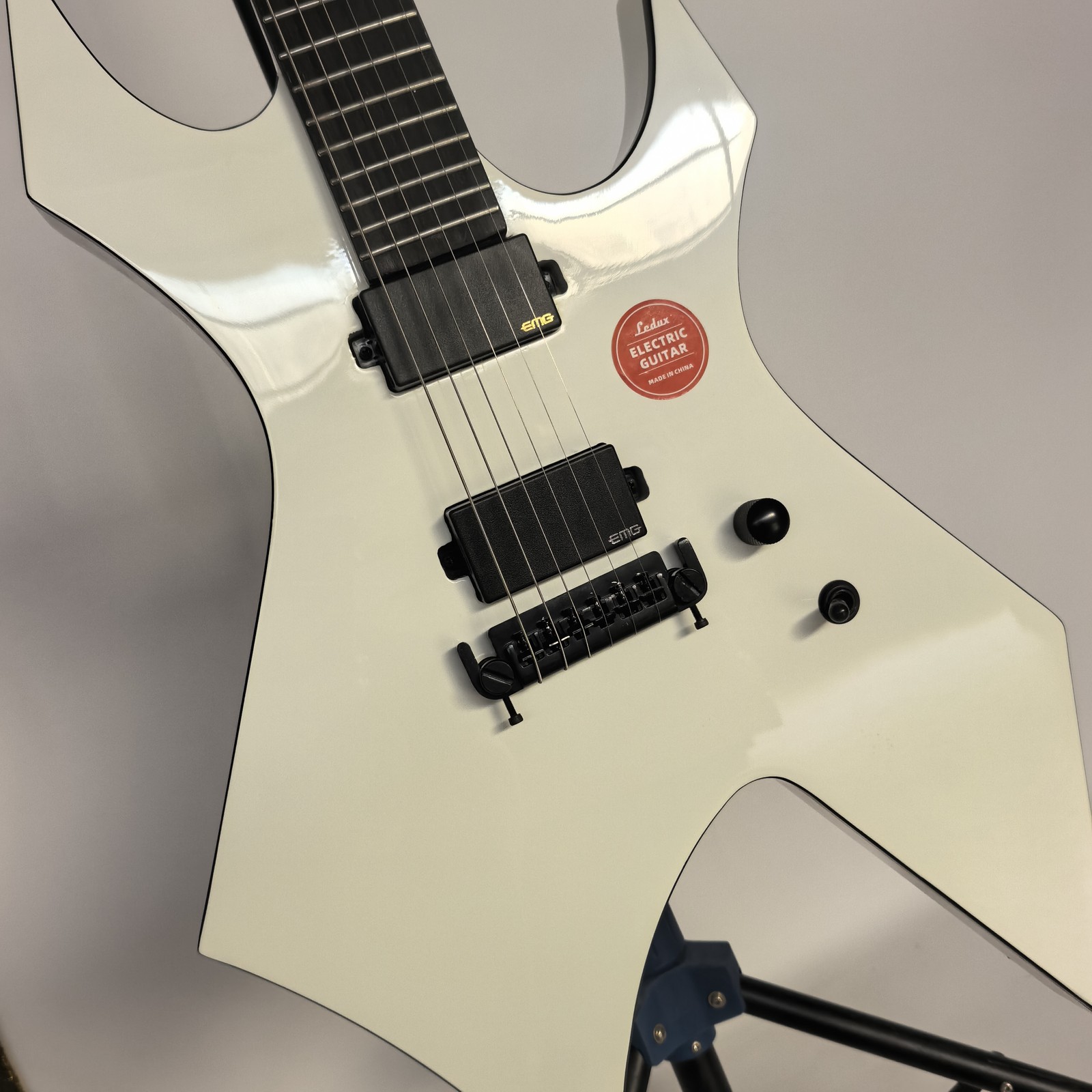 White warlock Electric Guitar BC HH Pickup Black Hardware without Inlay freeship