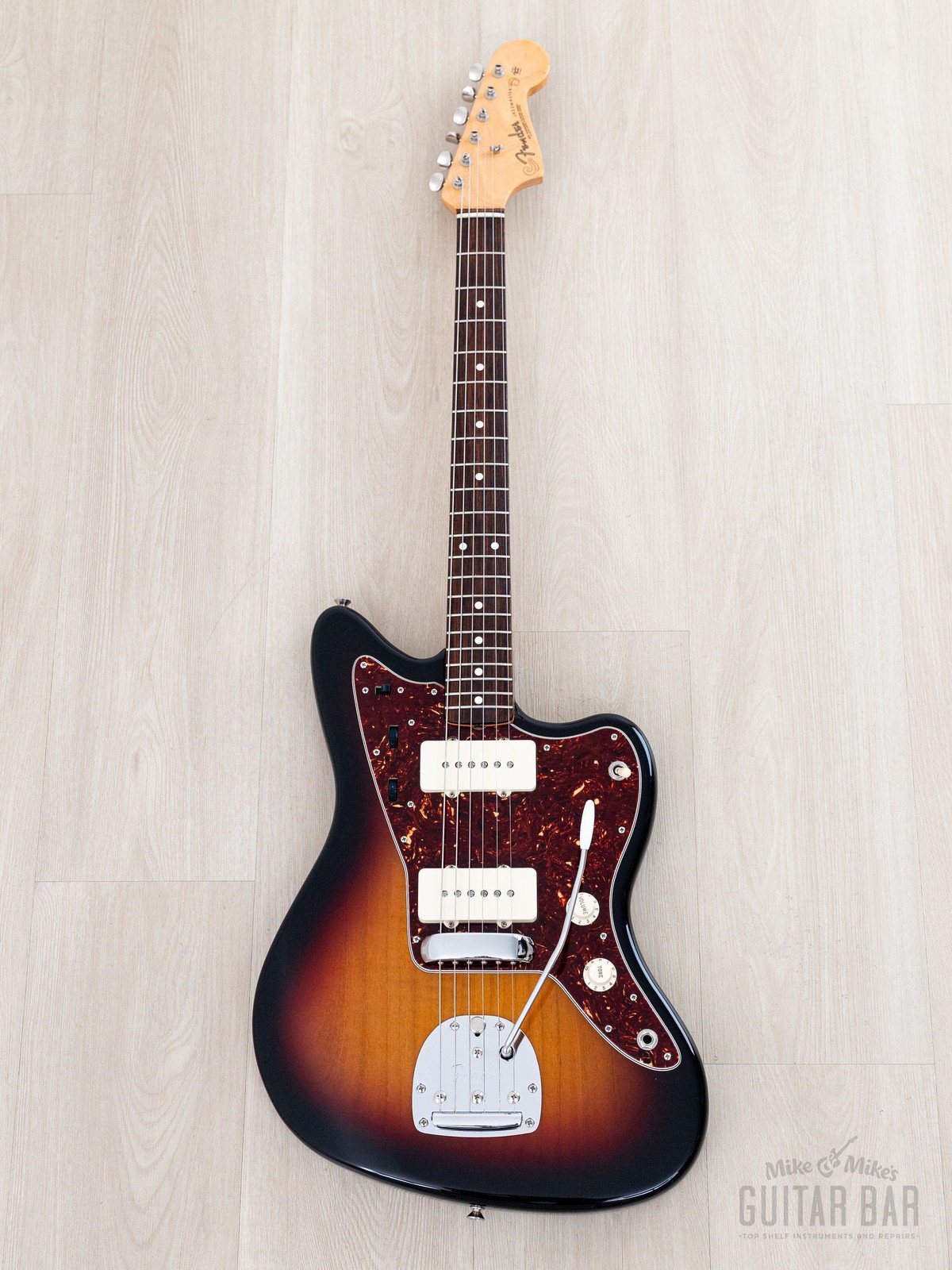 2006 Fender American Vintage ’62 Jazzmaster Sunburst w/ Case