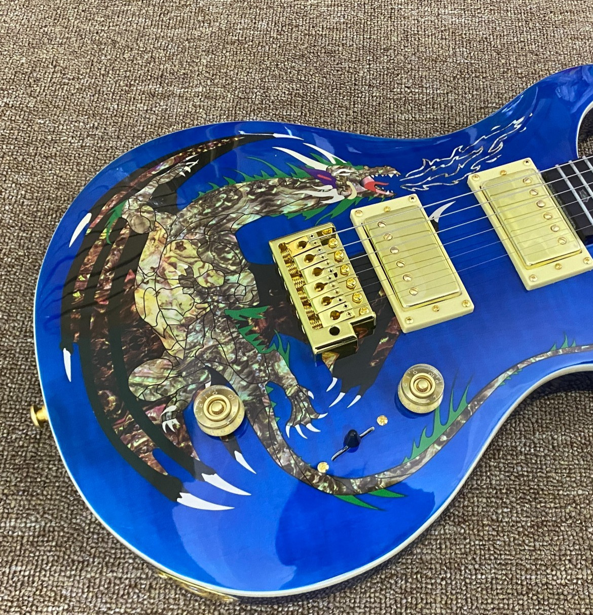 Blue electric guitar 6-String Solid Mahogany Body 24-Frets Dragon pattern