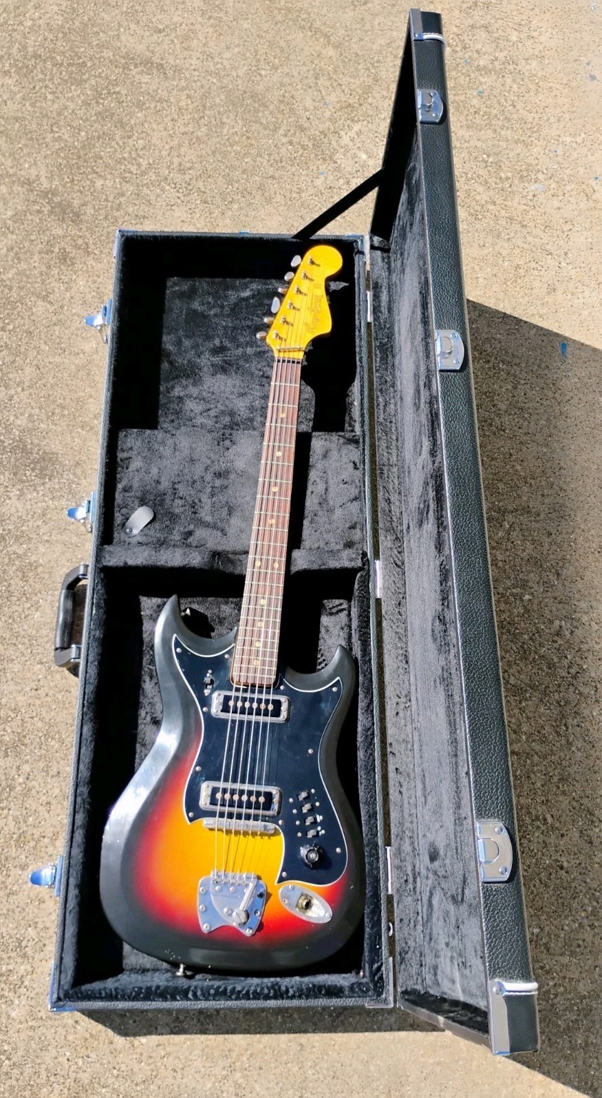 1965 Hagstrom II Electric Guitar w/HSC!-LL