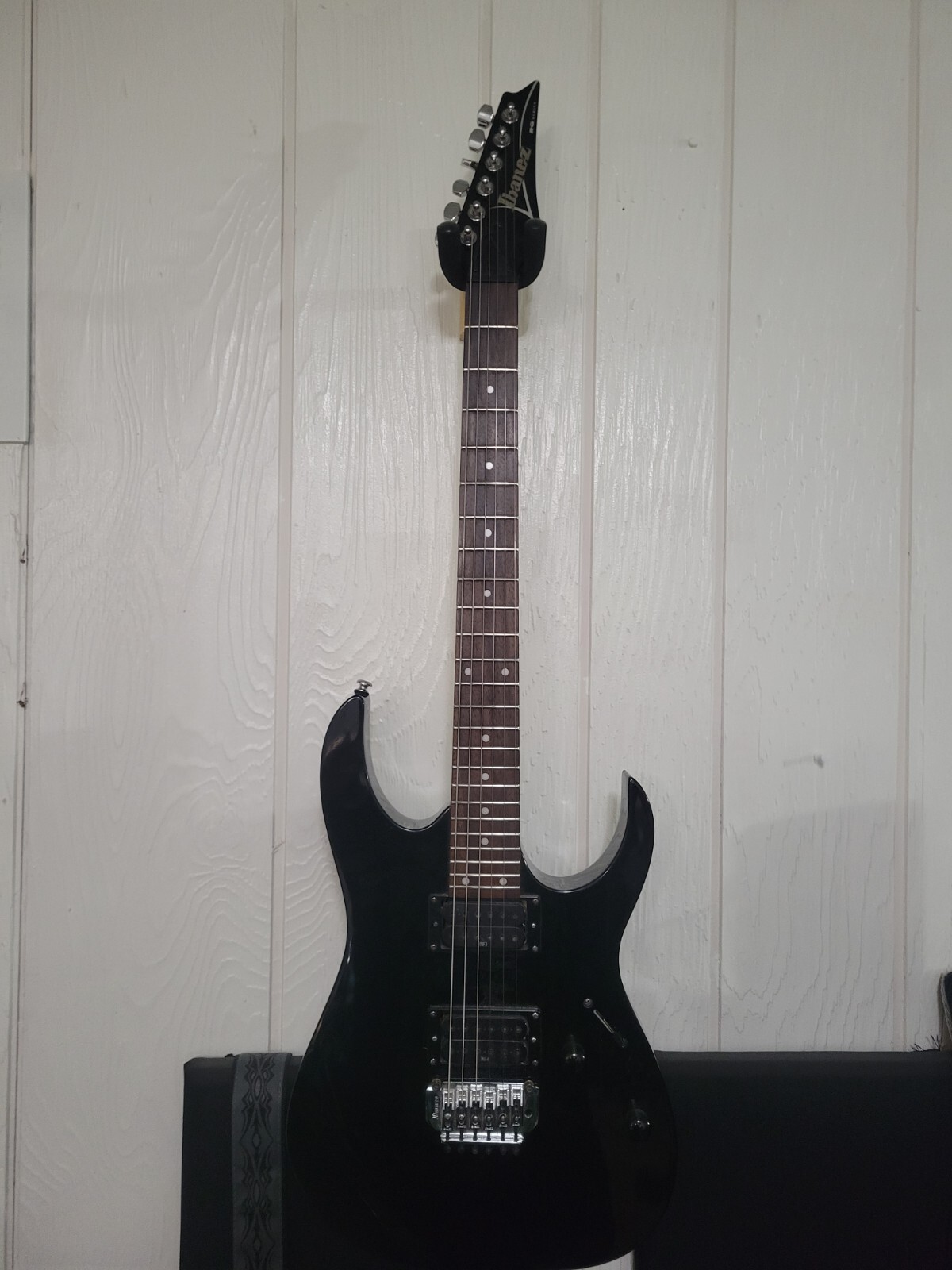 Ibanez RG120 Guitar Black without Tremolo Bar RG Series