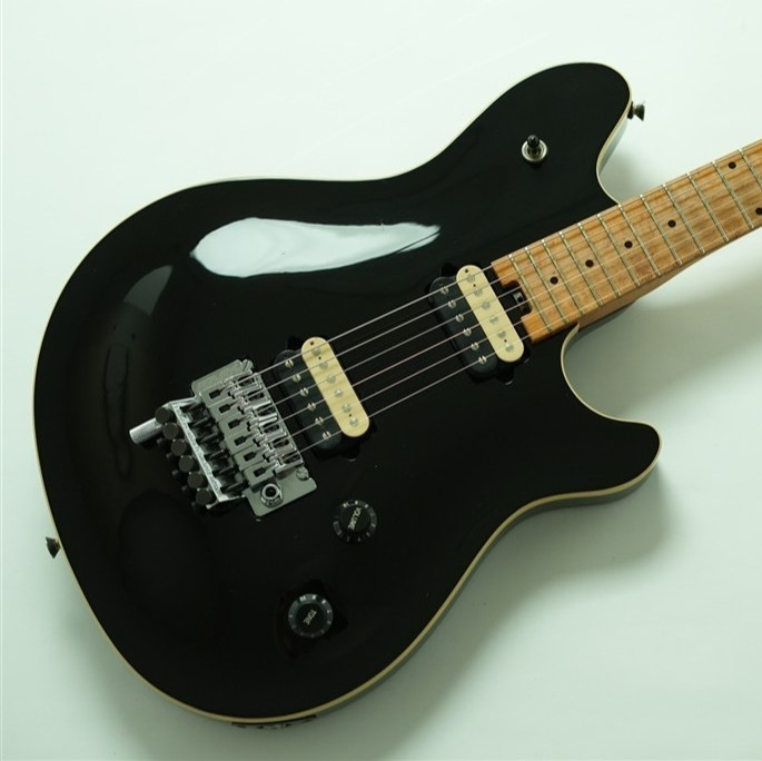 [PEAVEY] Wolfgang USA 1997 Black Electric Guitar With Original Hard Case Used