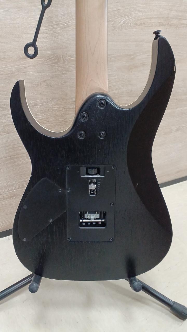 Ibanez RG370ZB Electric Guitar W/Gig Bag Tremolo Arm Used Shipping From Japan