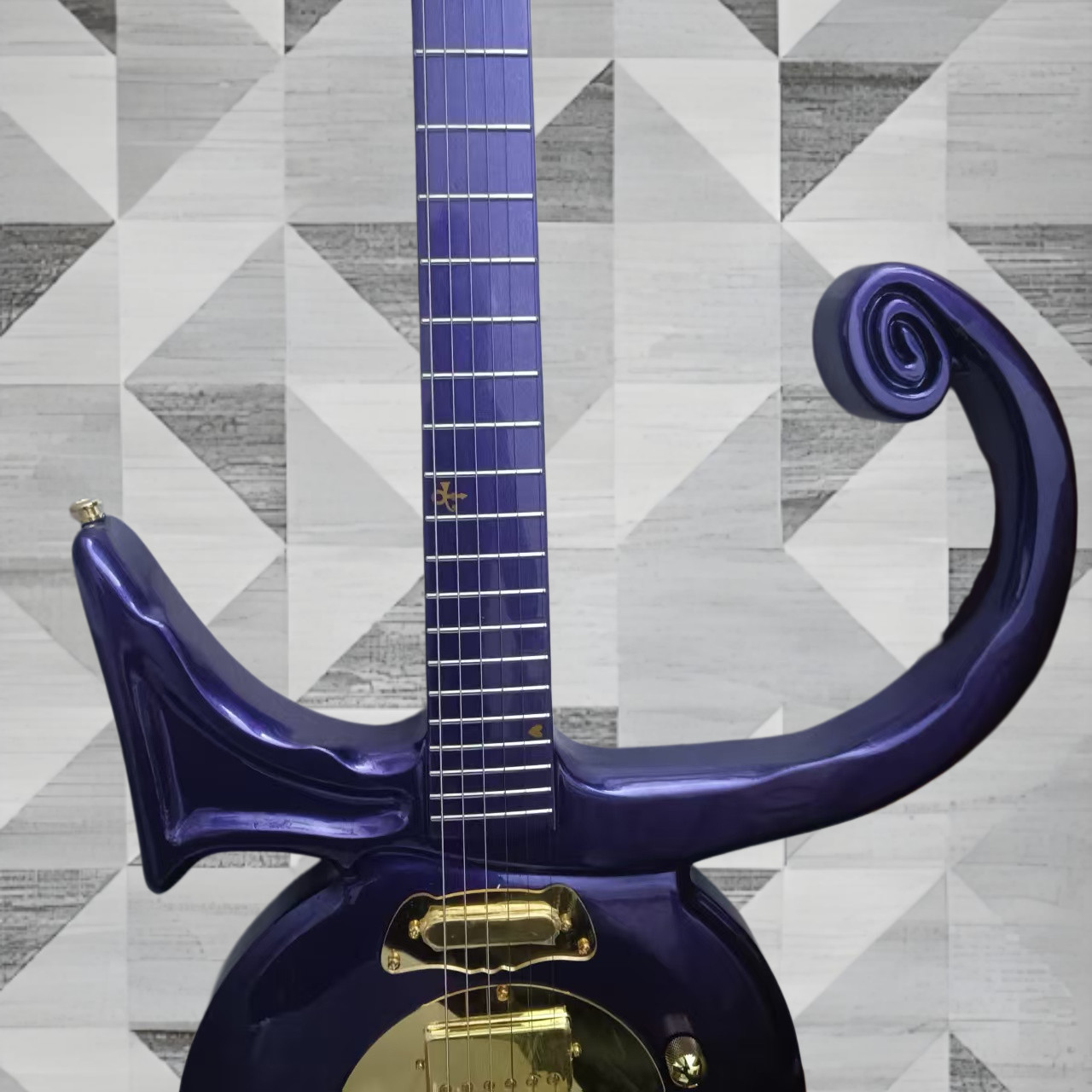 US Ship Prince “Love Symbol” Guitar – Purple Finish Maple Neck Gold hardware