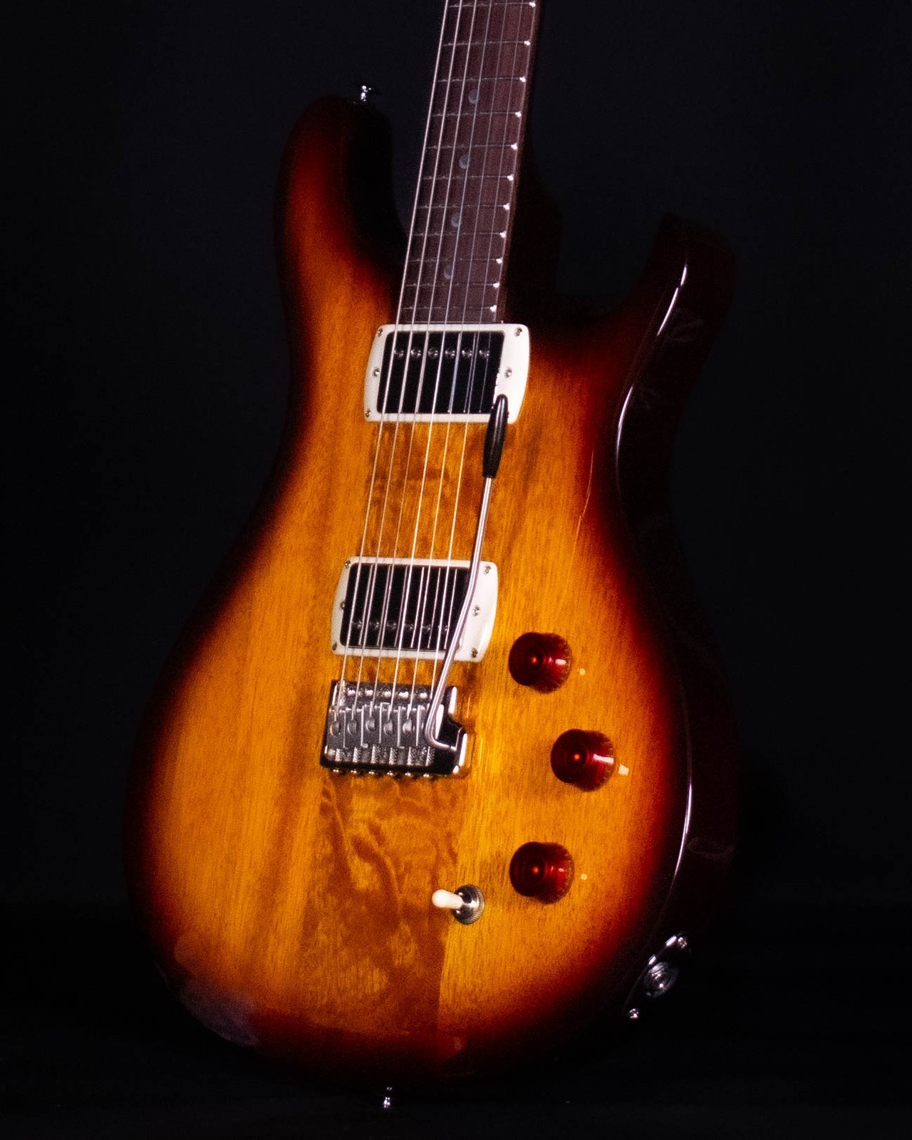 PRS SE DGT Standard, McCarty Tobacco Sunburst