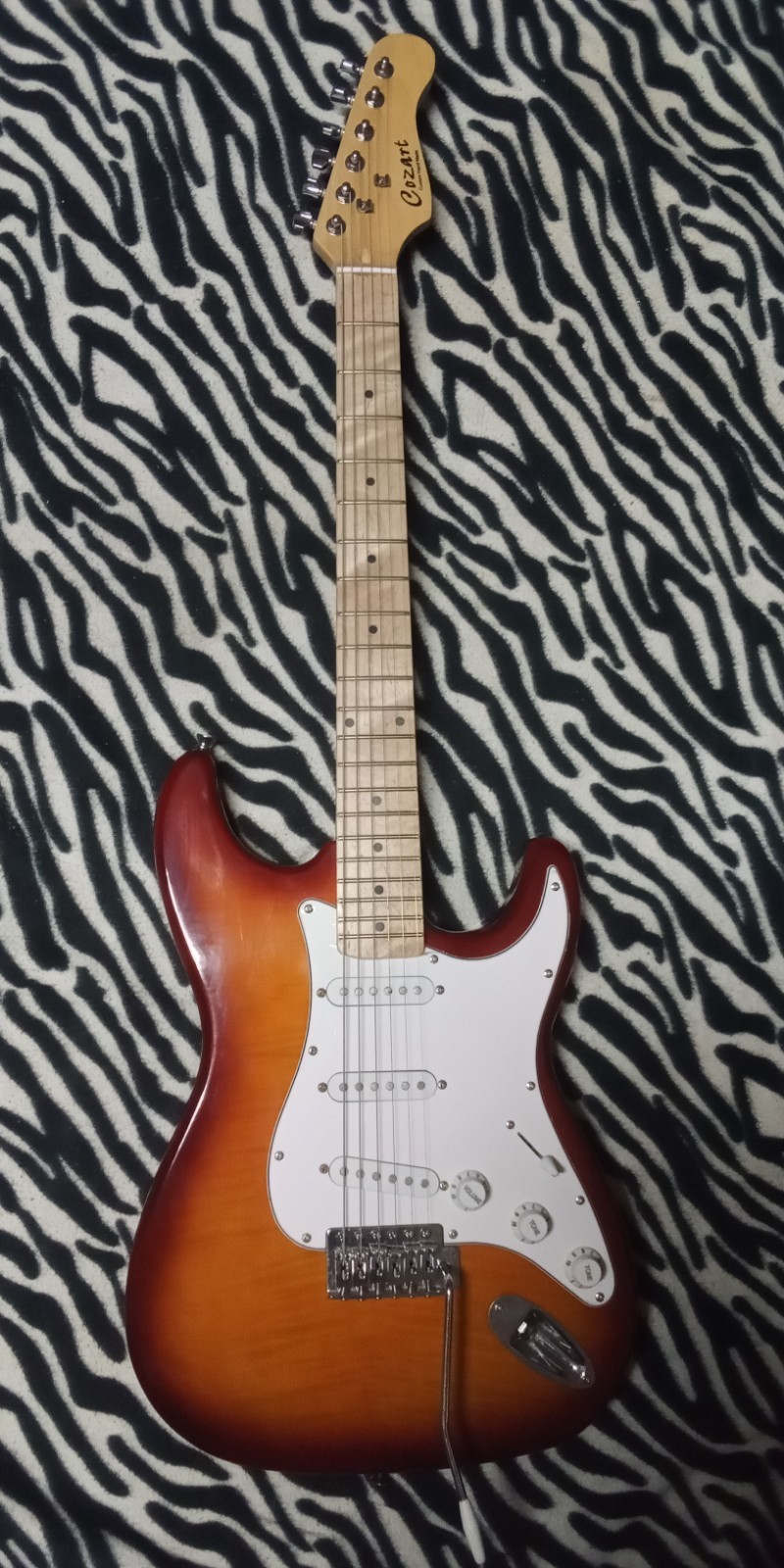 Cozart Custom Hand Made Series Electric Guitar With a 2 Tone Sunburst Finish