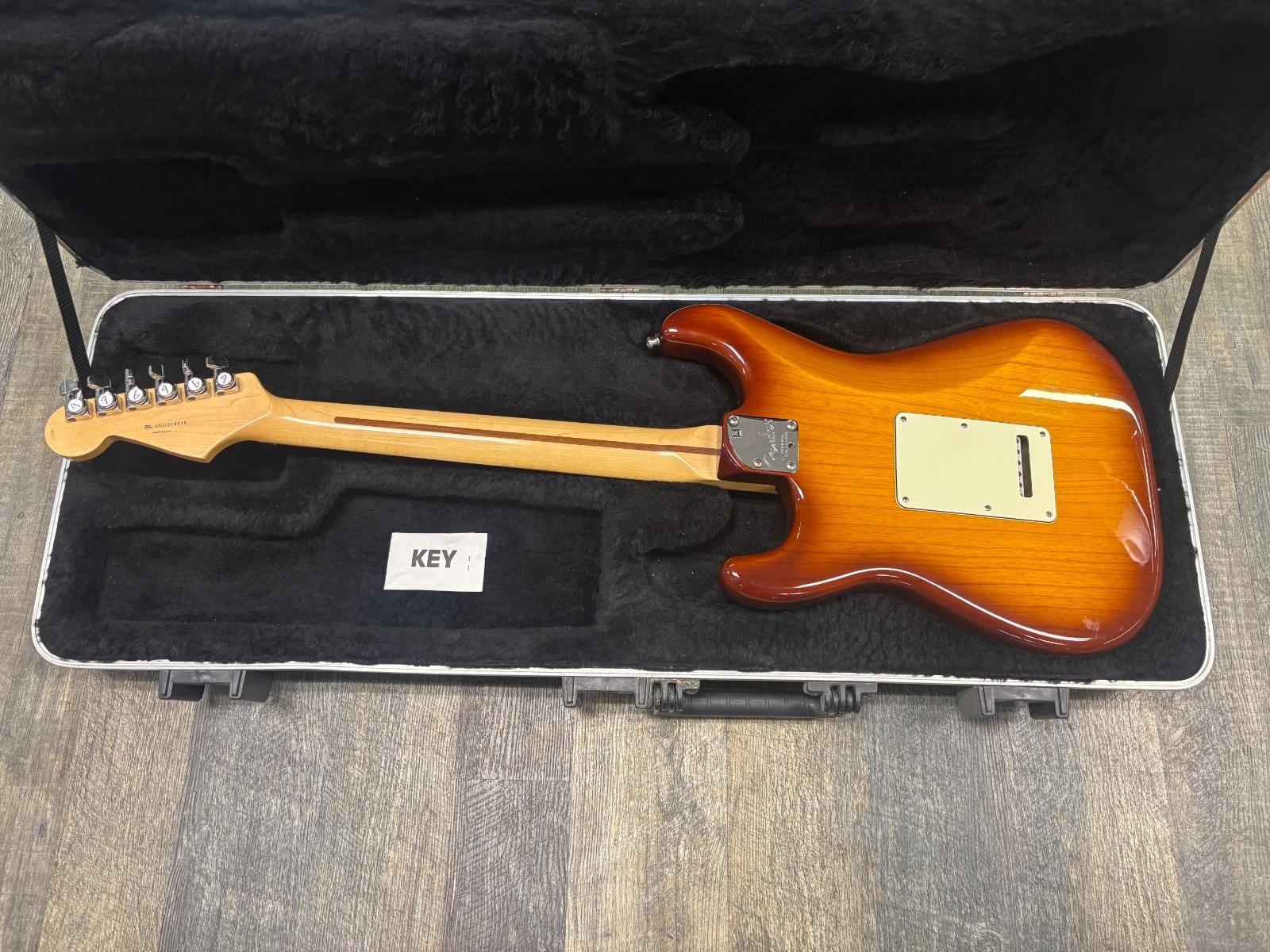 Fender 2012-13 USA Tobacco Burst American Deluxe Stratocaster guitar w/ case.