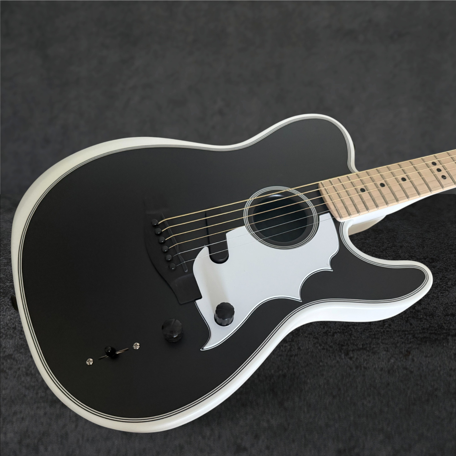 Fender Jack White Triplesonic Acoustasonic Telecaster Acoustic-Electric Guitar