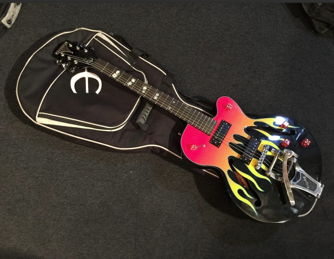 Acoustic Electric Guitar Epiphone HELL KAT Laminated Maple Body S/N U05102174