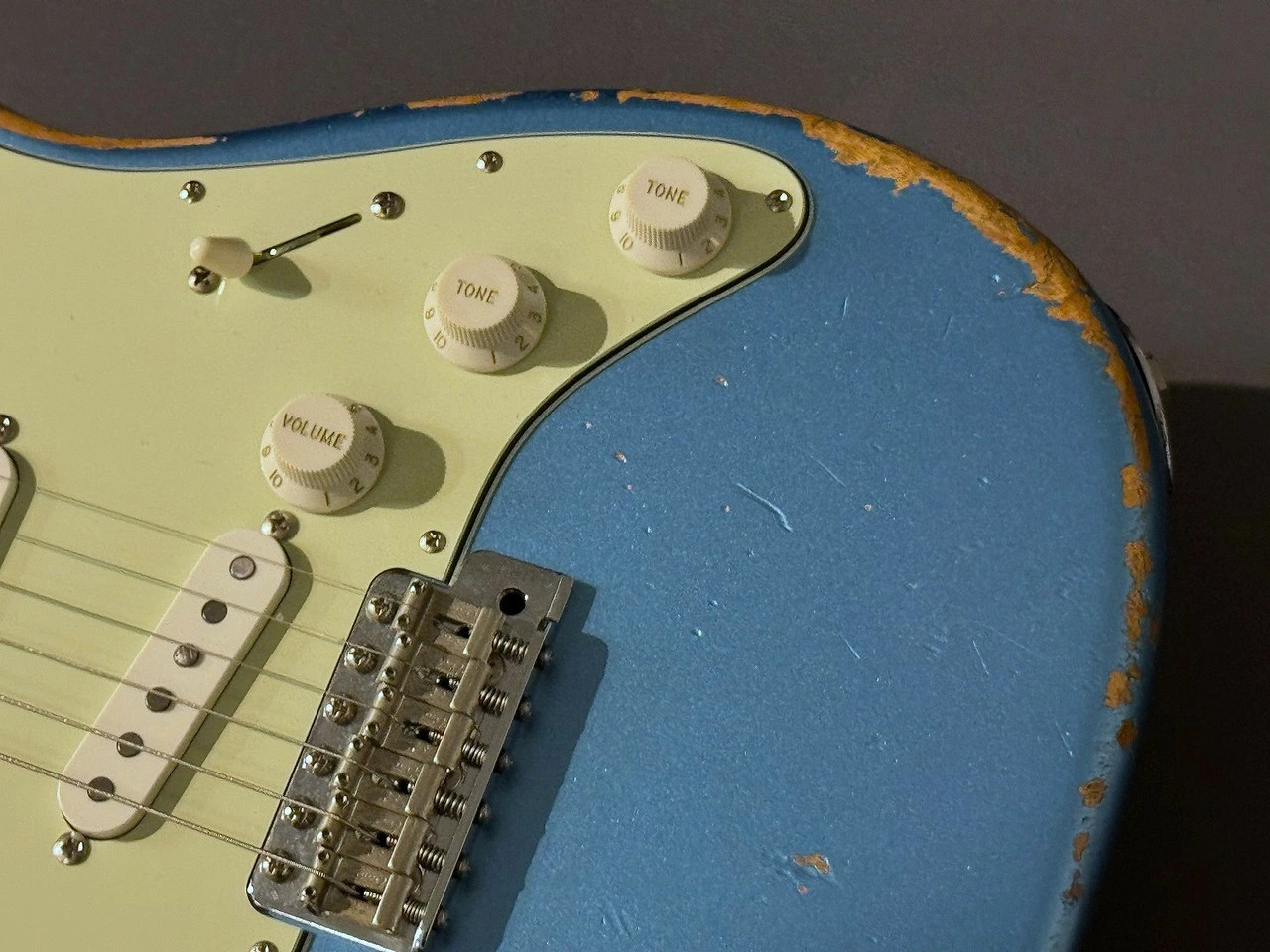 Sugi Stargazer SSS Alder/Vintage Rosewood FB/Ice Blue Metallic Heavy Aged 3.4kg