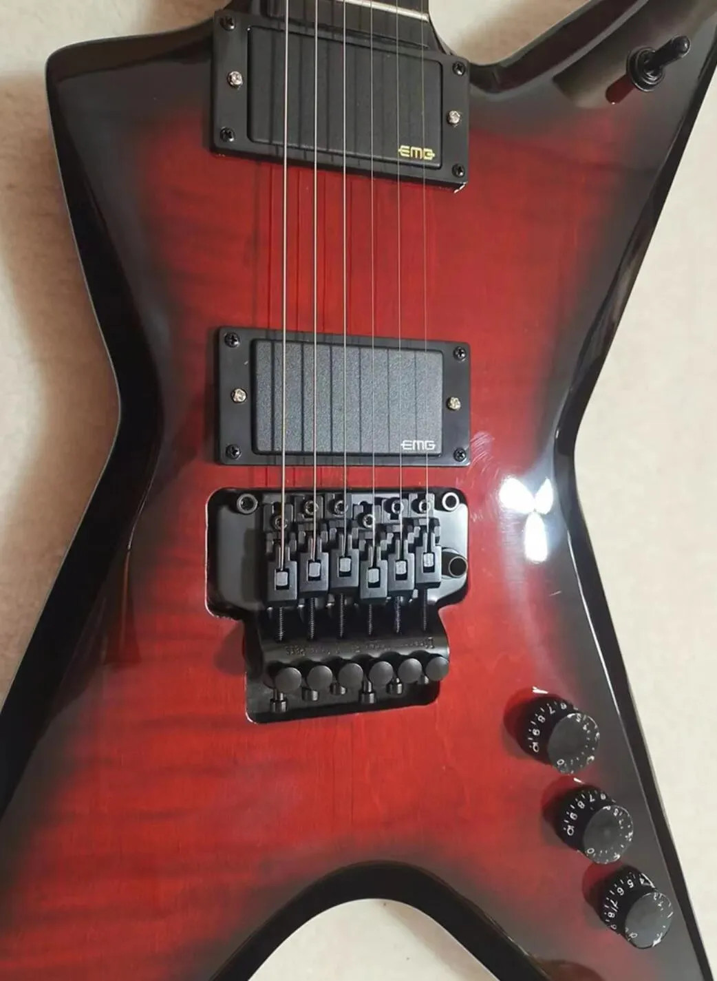 Dime Dimebag Darrell Red Flame Maple BlackEdge Electric Guitar Lightening Inlay