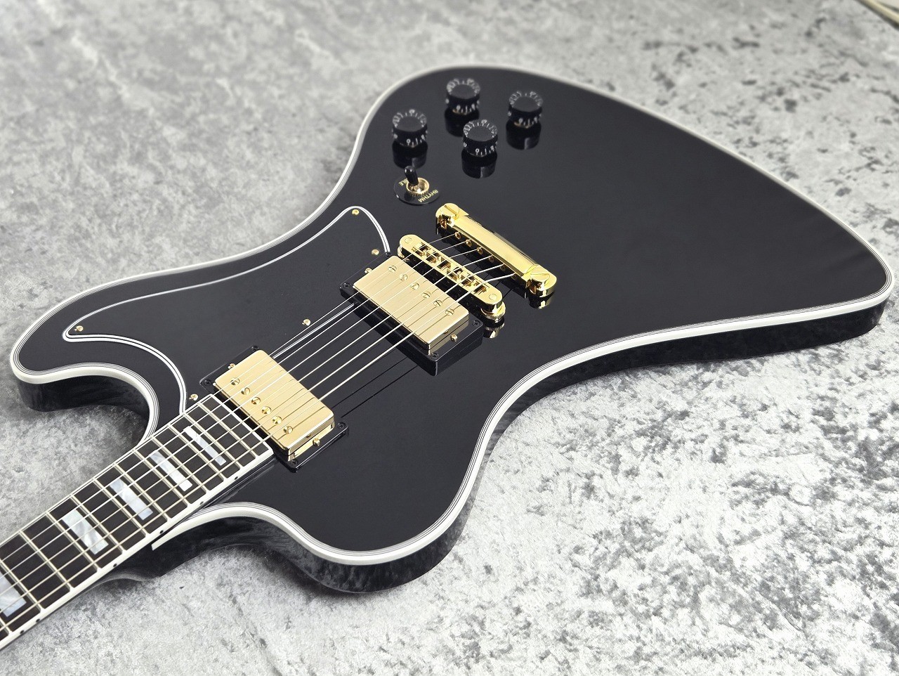 Gibson Custom Shop RD Custom Ebony #CS600630 4.00kg