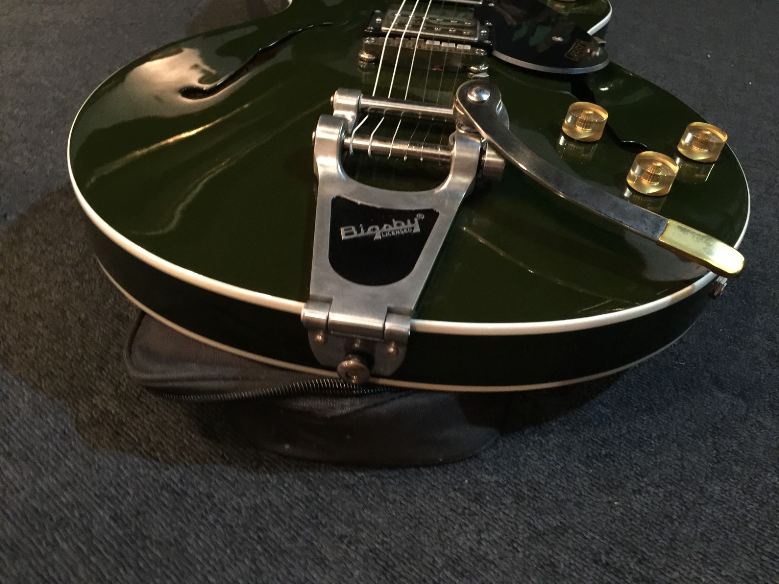 Electric Guitar Gretsch G-2622T STRM CB DC Maple Neck & Body with Soft Case