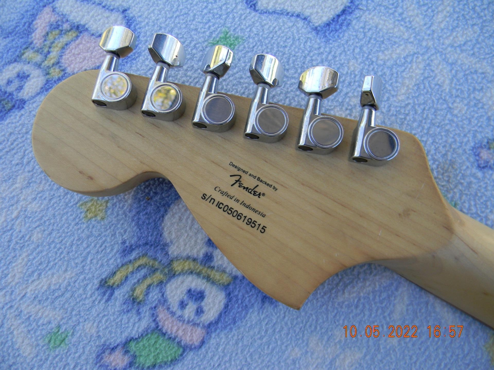 Squier Standard Series Strat , Alnico’s, Custom Wiring, Capacitor Upgrade, Nice