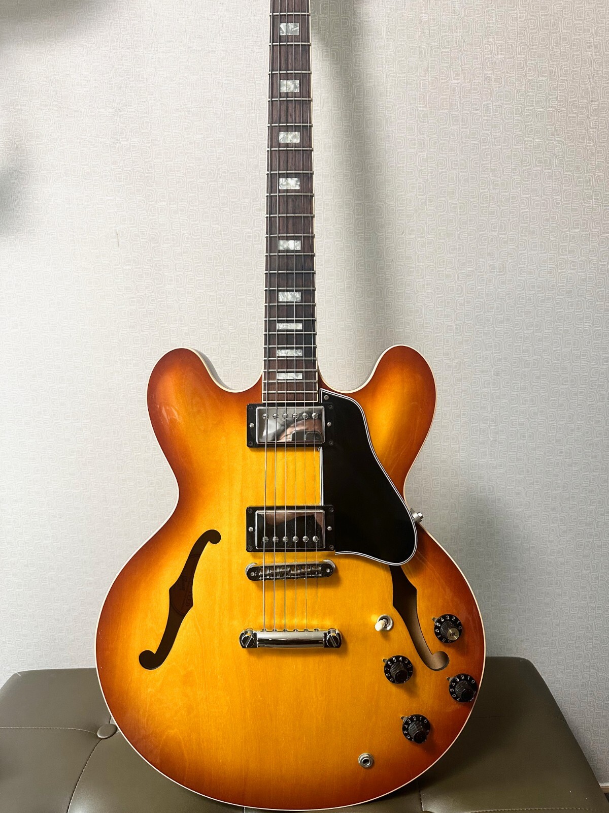 2007 Gibson Custom Shop ES-335 Larry Carlton !!
