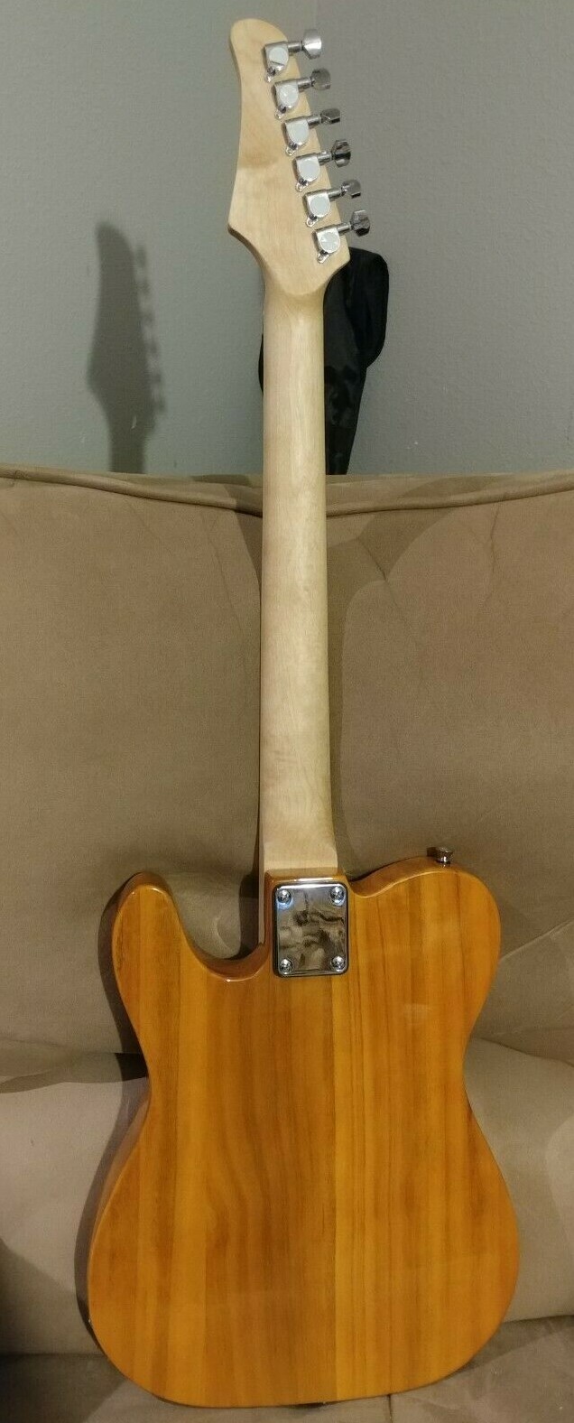 Brand new in box Maple neck T-style Electric Guitar. Butterscotch. w/set-up!GTL.