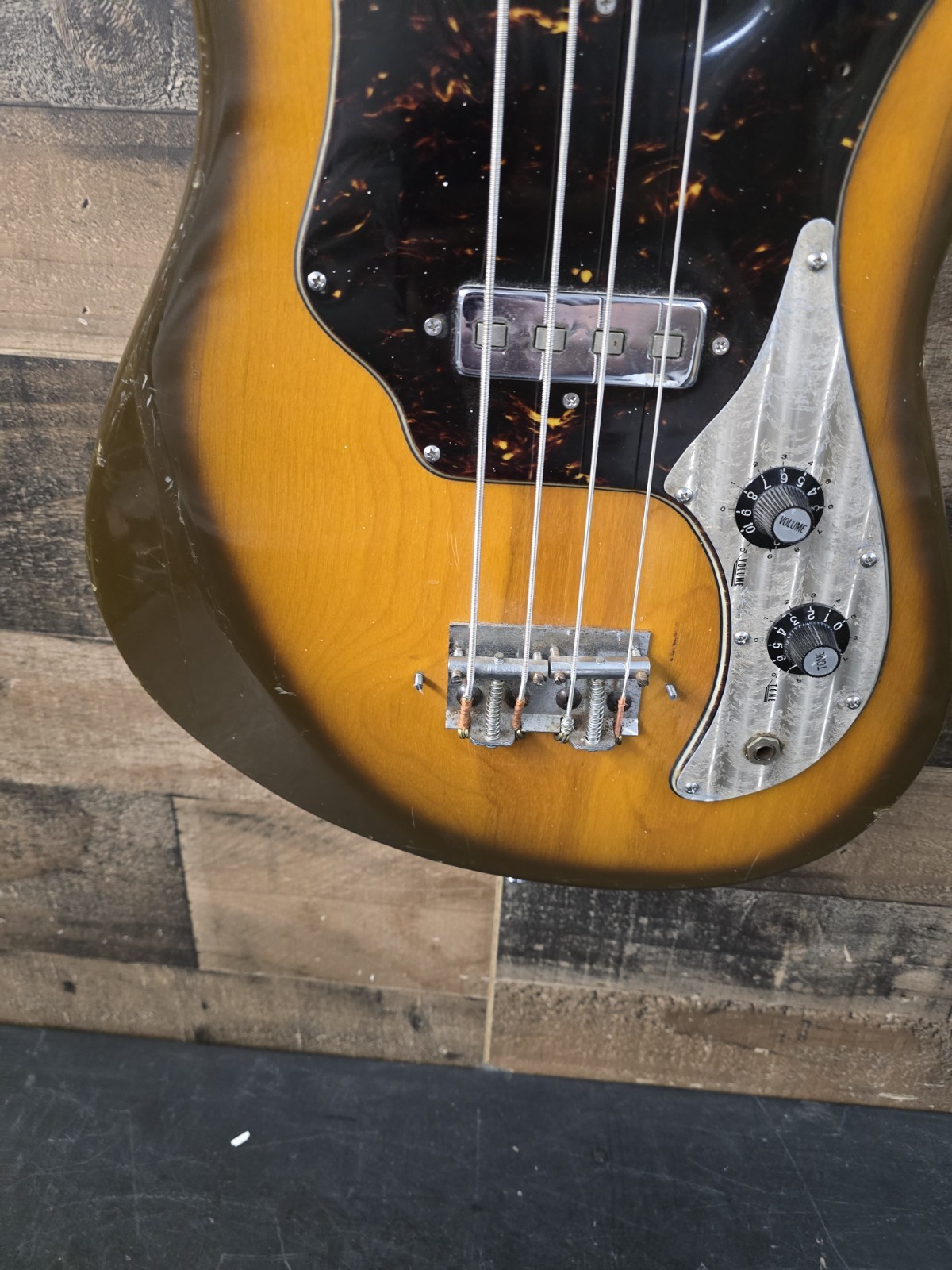 Intermark made in japan vintage (teisco, kawai, guyatone) Bass