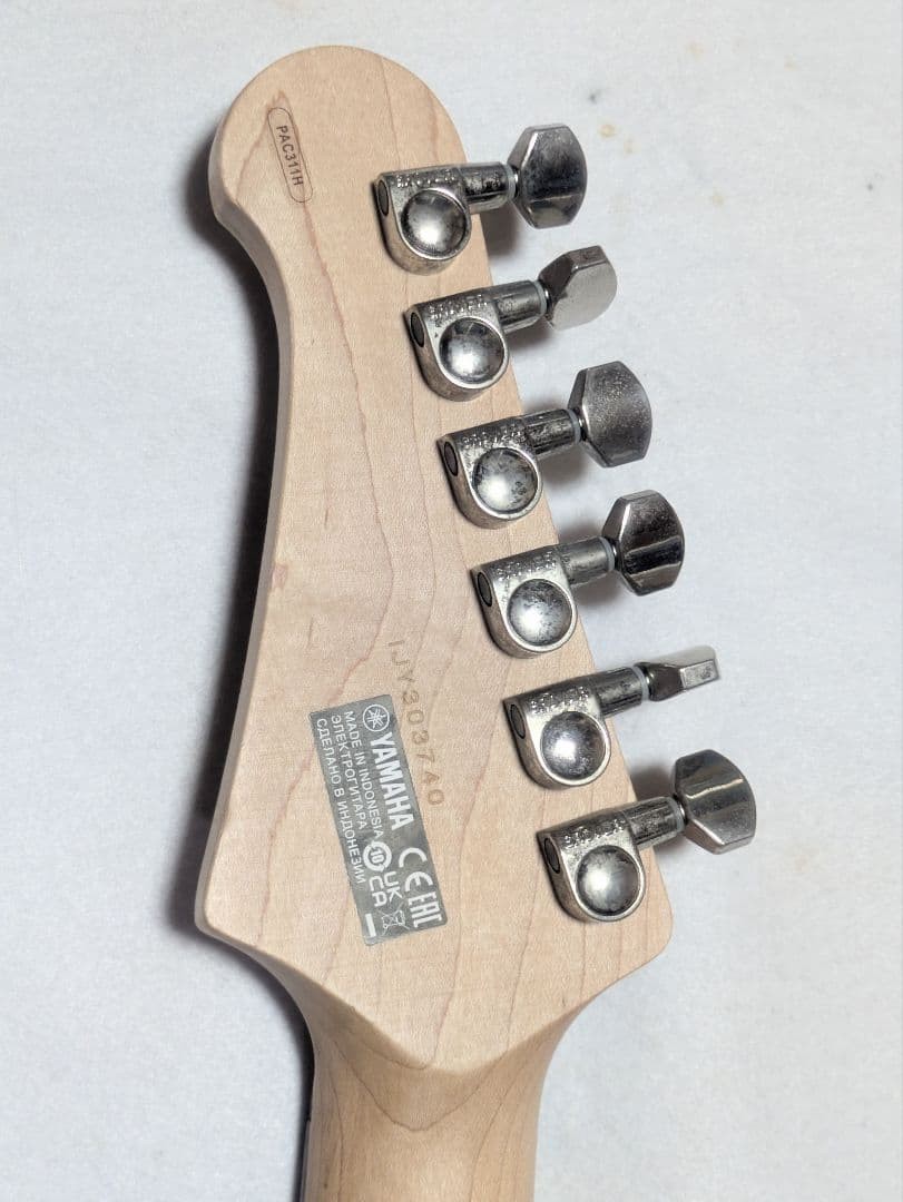 YAMAHA PAC311H BL P-90 Yamaha Pacifica Safe packing!