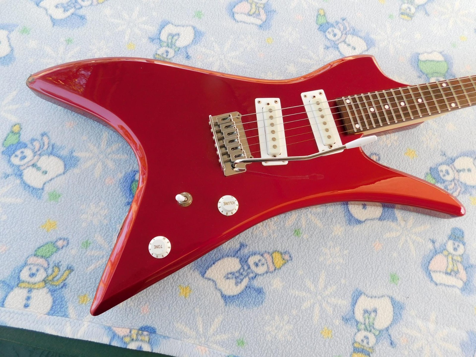 Hondo H2 Metal Master Reissue, Vintage 80’s Design,Plays Great, Cosmetic Damage