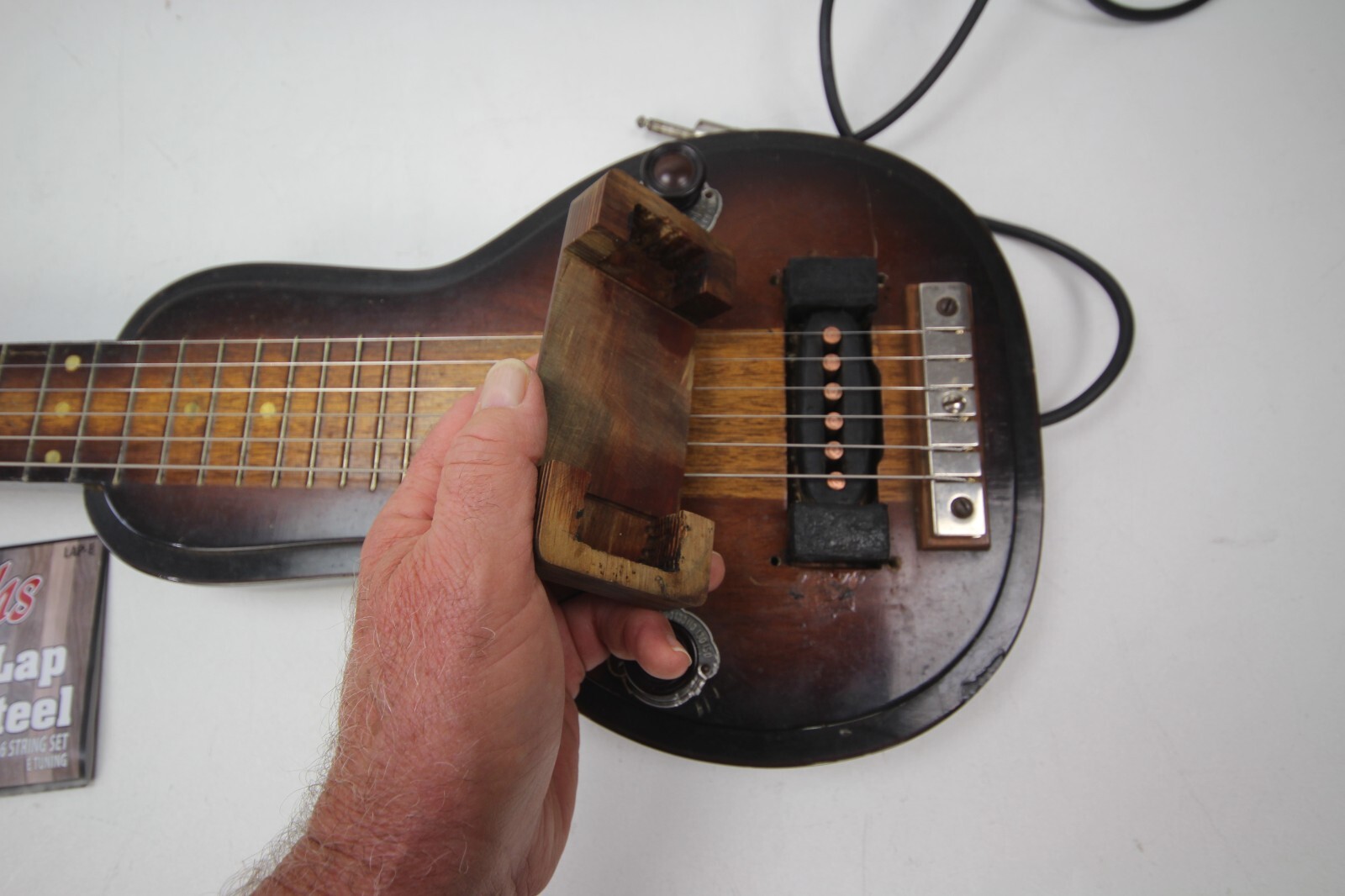 Kay 1939 Hawaian Lap Steel Electric Guitar K-14 with case set up w/ new strings